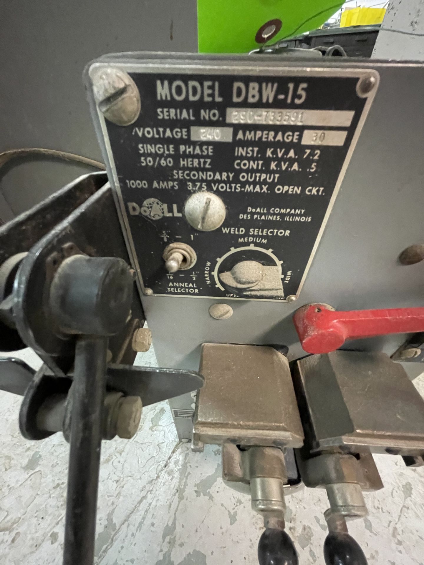 DOALL WELDER, MODEL DBW-15, S/N 290-733591 (Non-Negotiable Rigging, Packaging and Loading Fee: $50) - Image 3 of 3