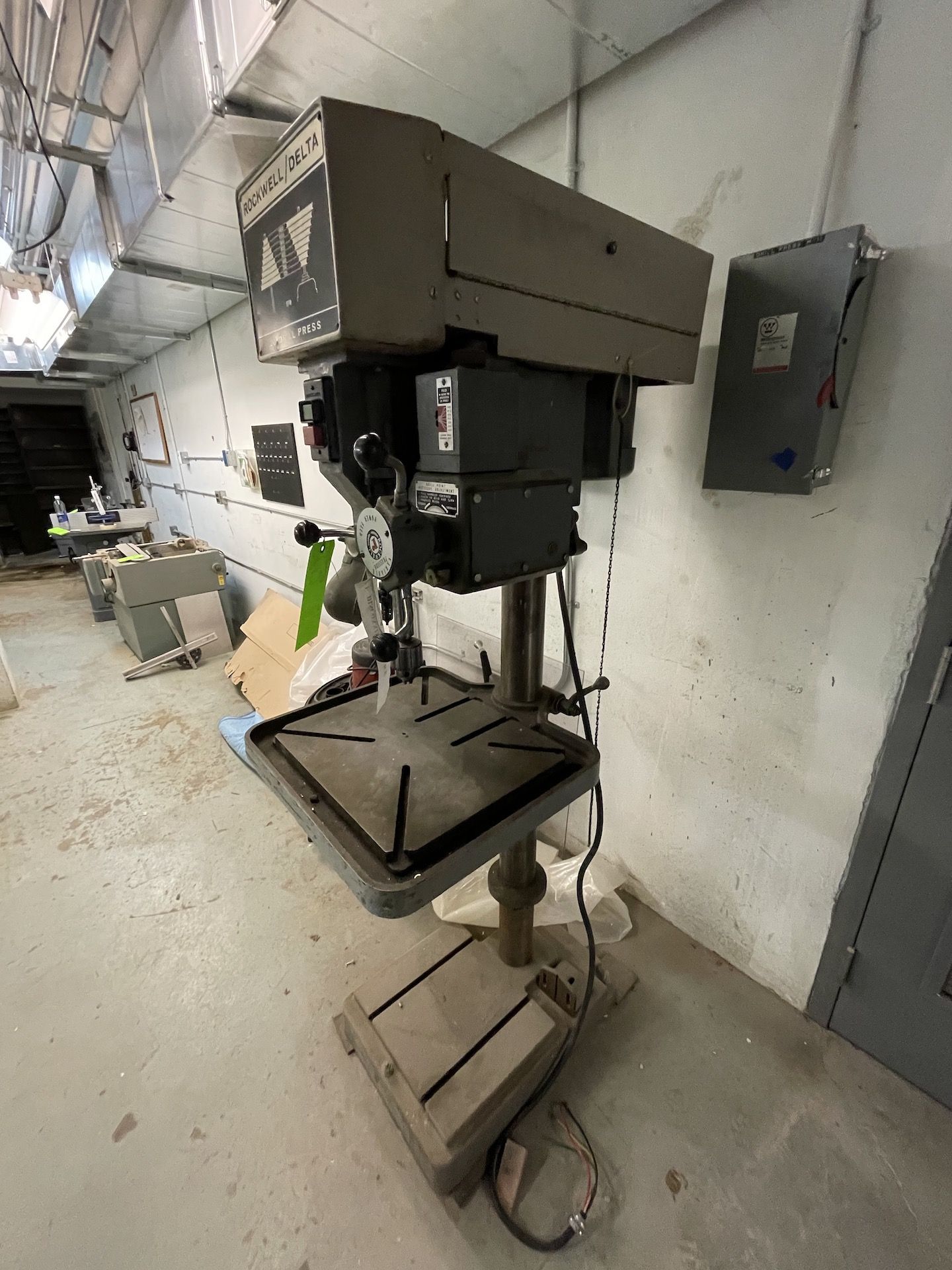 ROCKWELL 20'' DRILL PRESS, 125-1400 RPM, MODEL 70-6X0, S/N 1539427 (Non-Negotiable Rigging, - Image 7 of 11