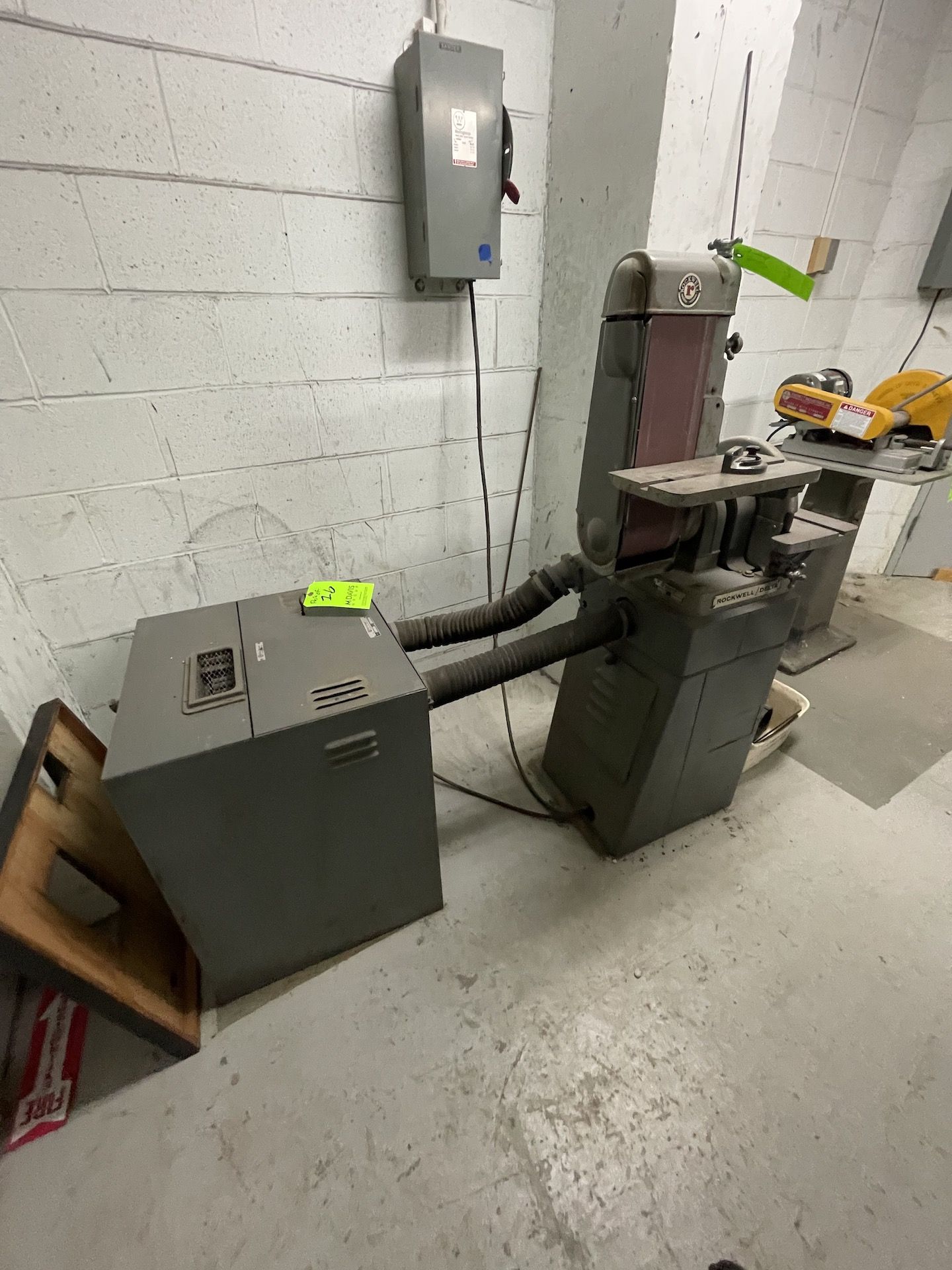 ROCKWELL BELT SANDER/GRINDER, MODEL 31-710, S/N EW-5588 (Non-Negotiable Rigging, Packaging and - Image 10 of 10