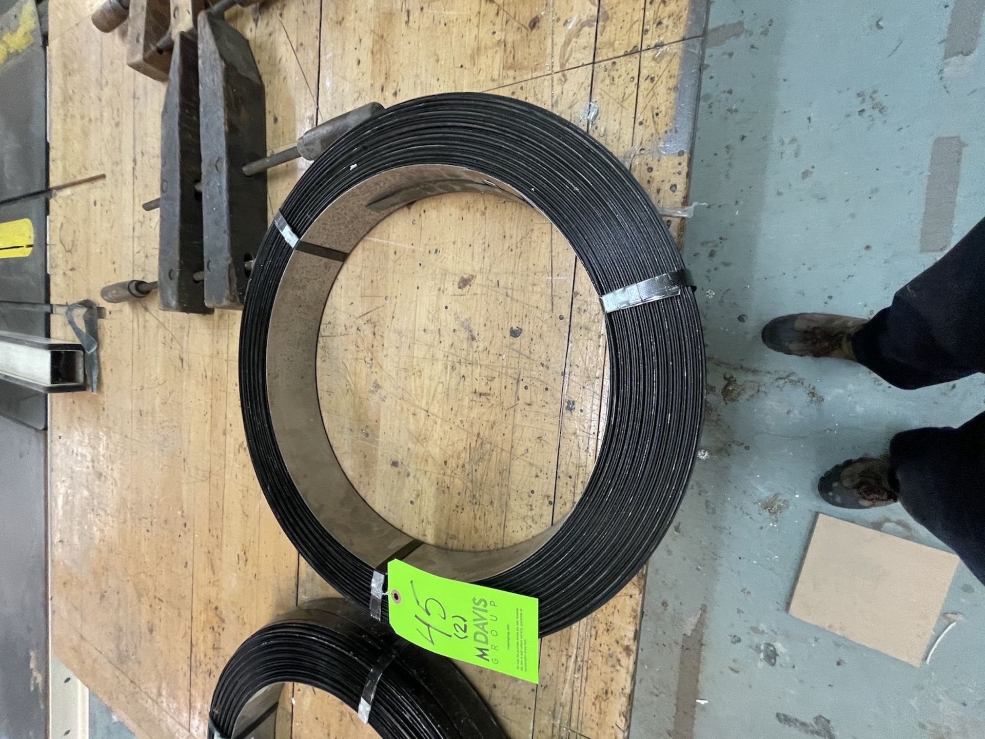(2) ROLLS OF STEEL STRAPPING 3/4'' x 0.2 x 100 (Non-Negotiable Rigging, Packaging and Loading - Image 2 of 9