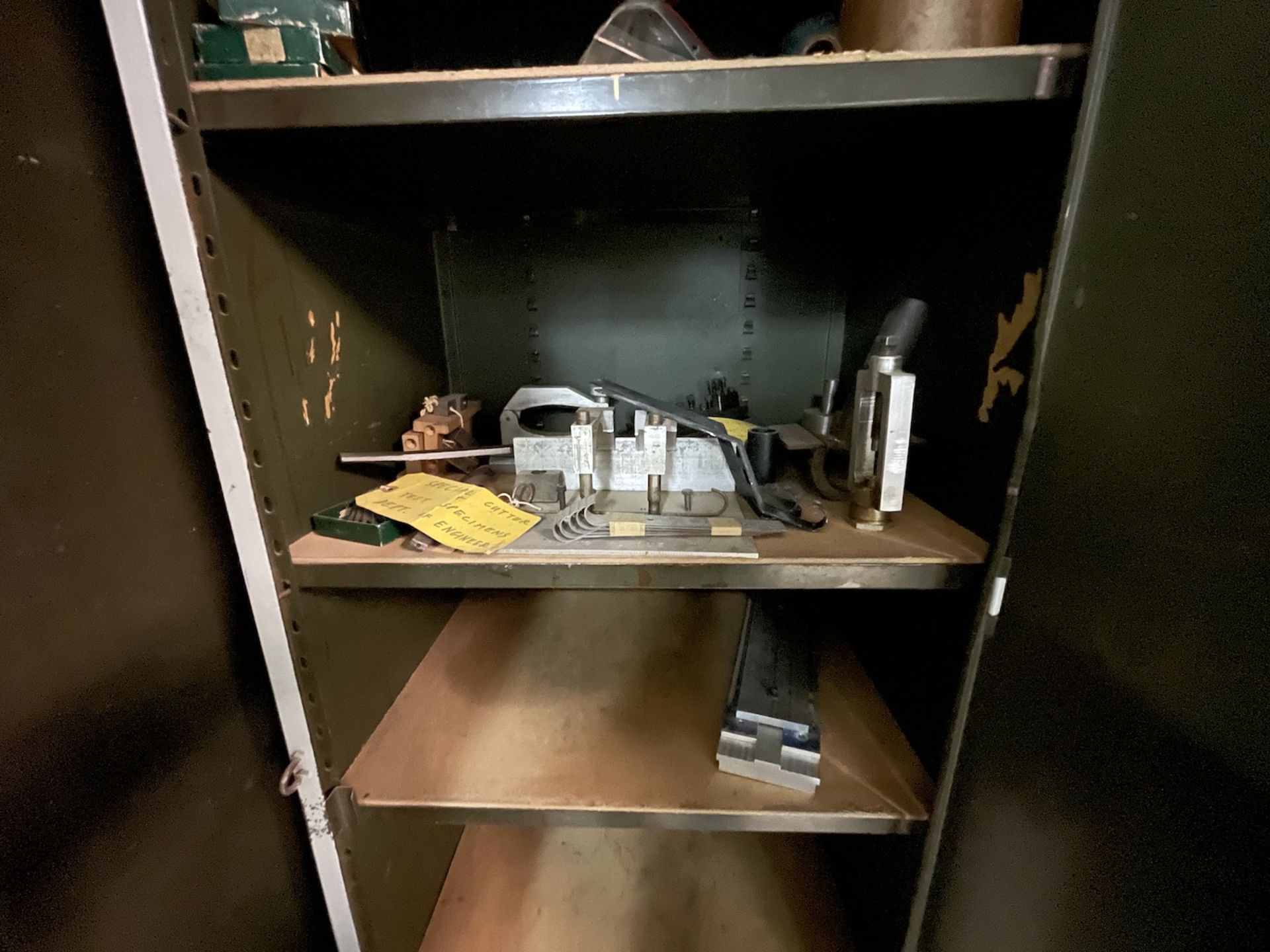 (3) CABINETS WITH CONTENTS, INCLUDING ASSORTED DIES, CUTTERS, TOOLING, REAMERS, TAPS AND MORE (Non- - Image 5 of 17