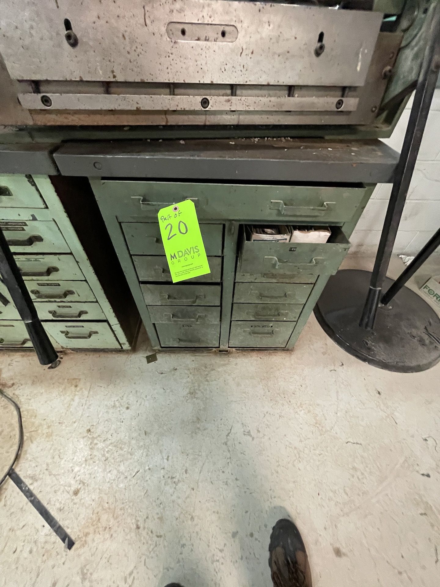 (2) TOOL CHESTS, INCLUDES CONTENTS (Non-Negotiable Rigging, Packaging and Loading Fee: $50) - Image 5 of 22