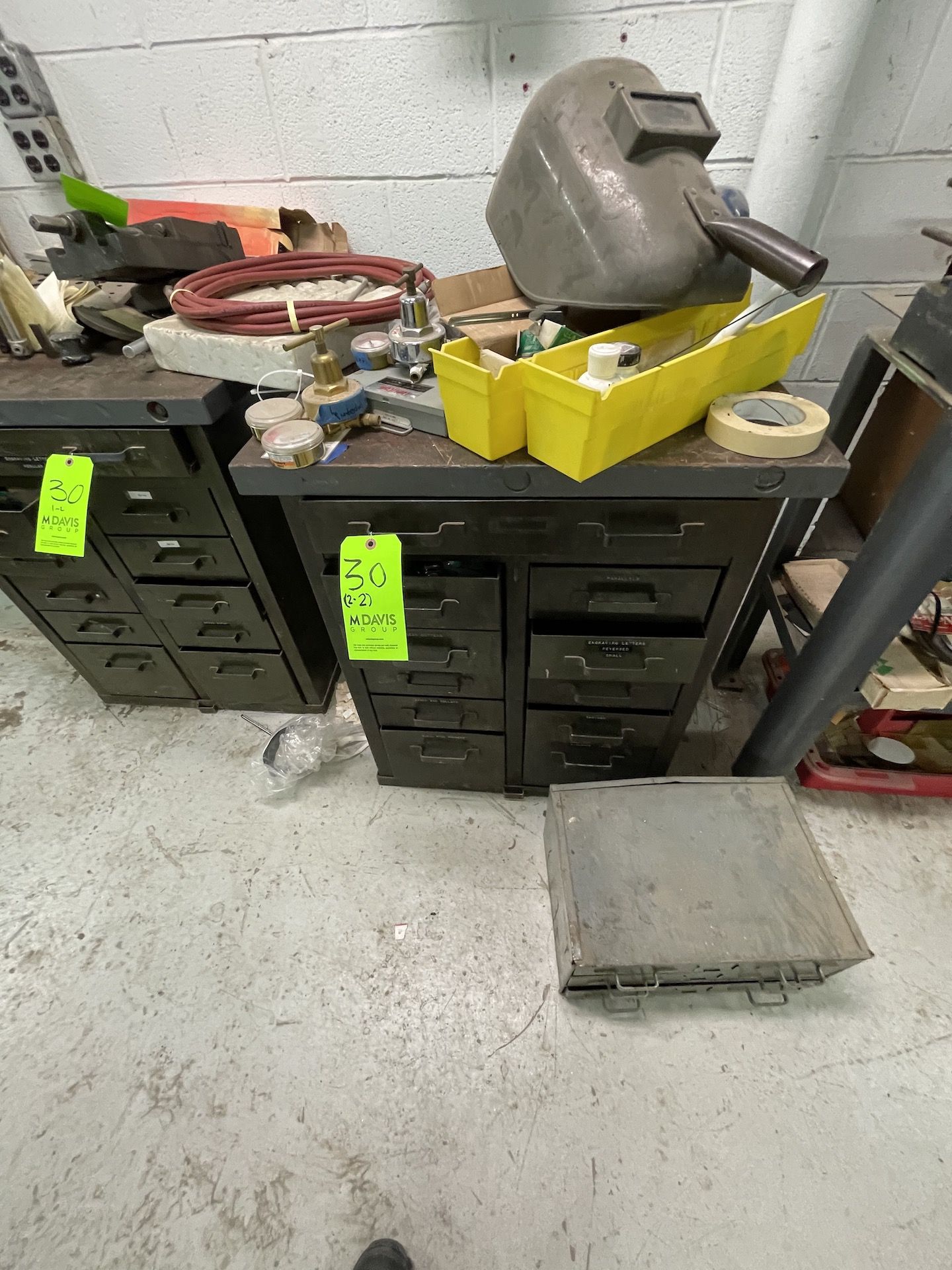 (2) TOOL CABINETS WITH CONTENTS (Non-Negotiable Rigging, Packaging and Loading Fee: $25) - Image 3 of 5