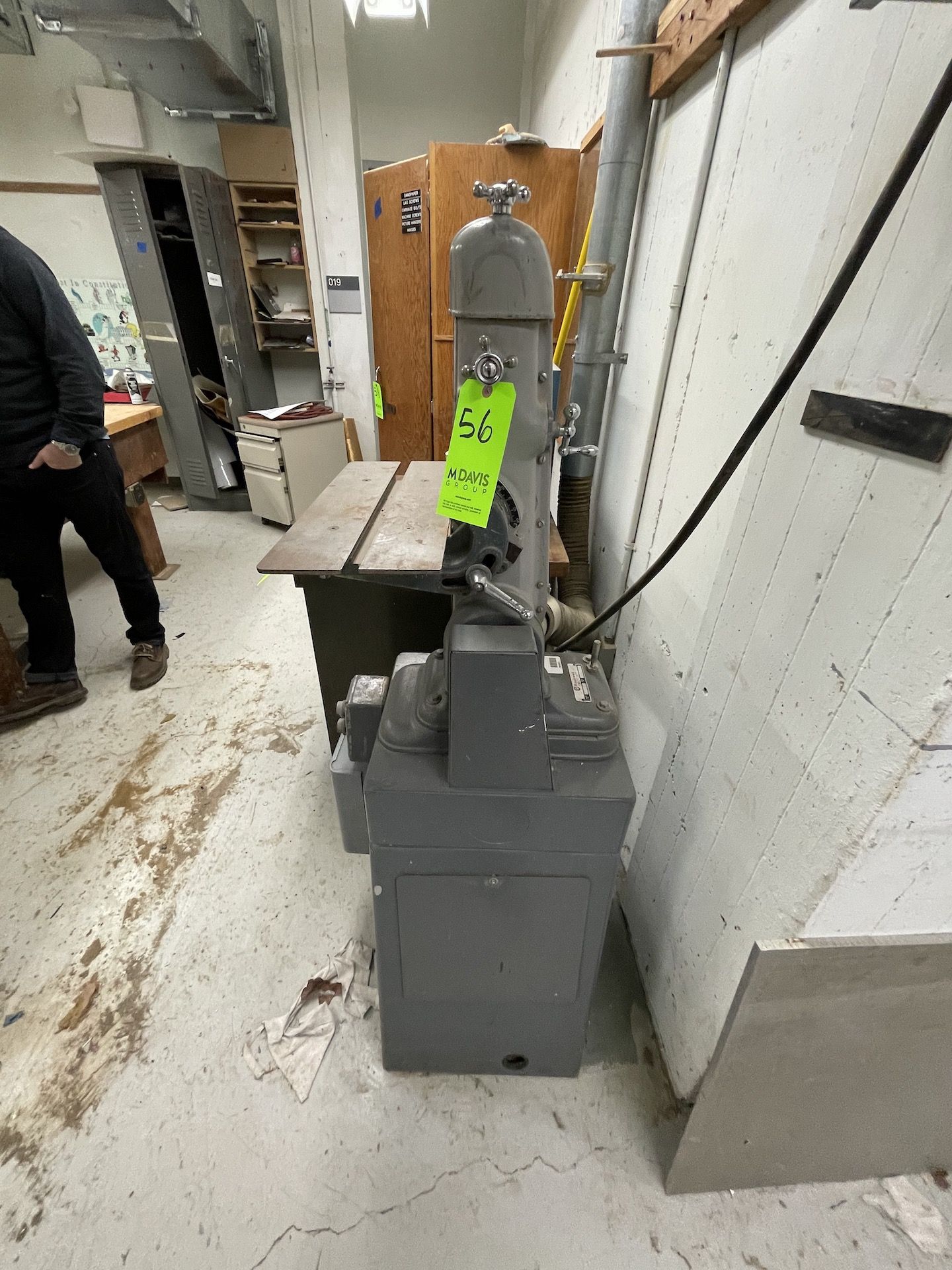 ROCKWELL BELT SANDER, MODEL 31-520, S/N FA4904 (Non-Negotiable Rigging, Packaging and Loading - Image 3 of 10