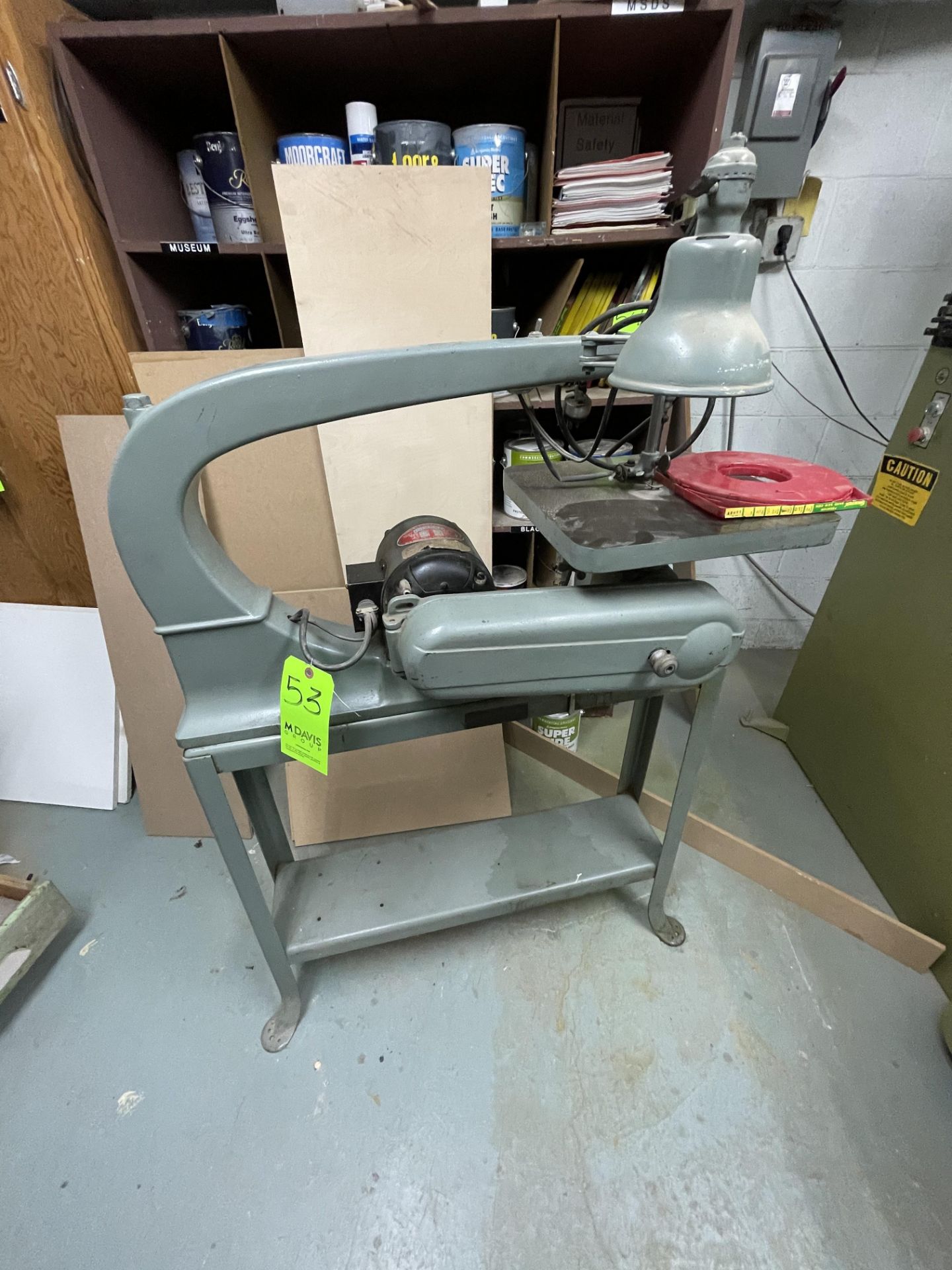 DELTA JIG SAW WITH 1/3 HP MOTOR, 1725 RPM, 14'' x 14'' PLATFORM (Non-Negotiable Rigging, Packaging - Image 7 of 8