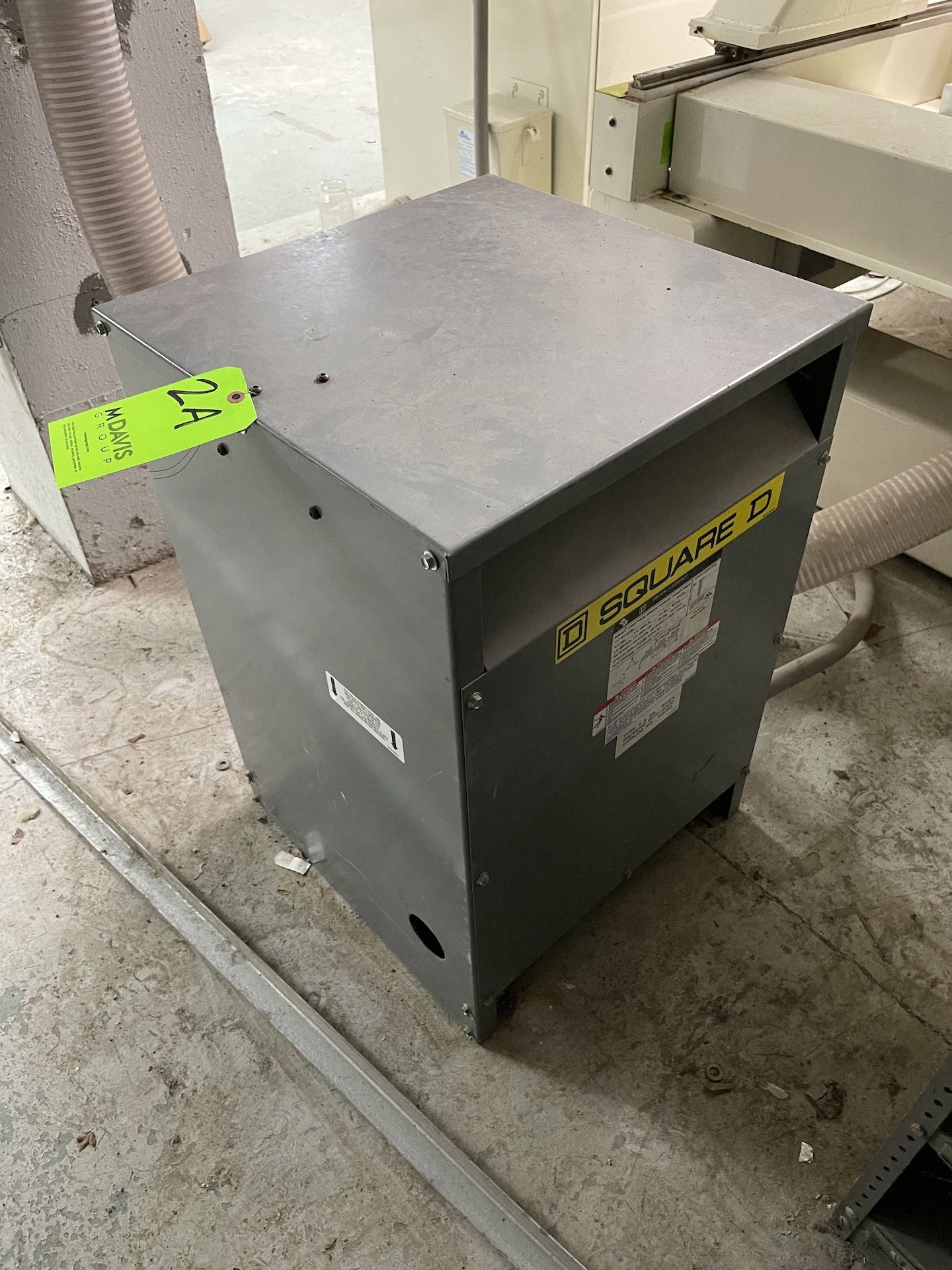 SQUARE D TRANSFORMER, 3 PHASE, 480/208/120, 45 KVA (PREVIOUSLY USED WITH THERMWOOD CNC LOT 2) (Non- - Image 2 of 6