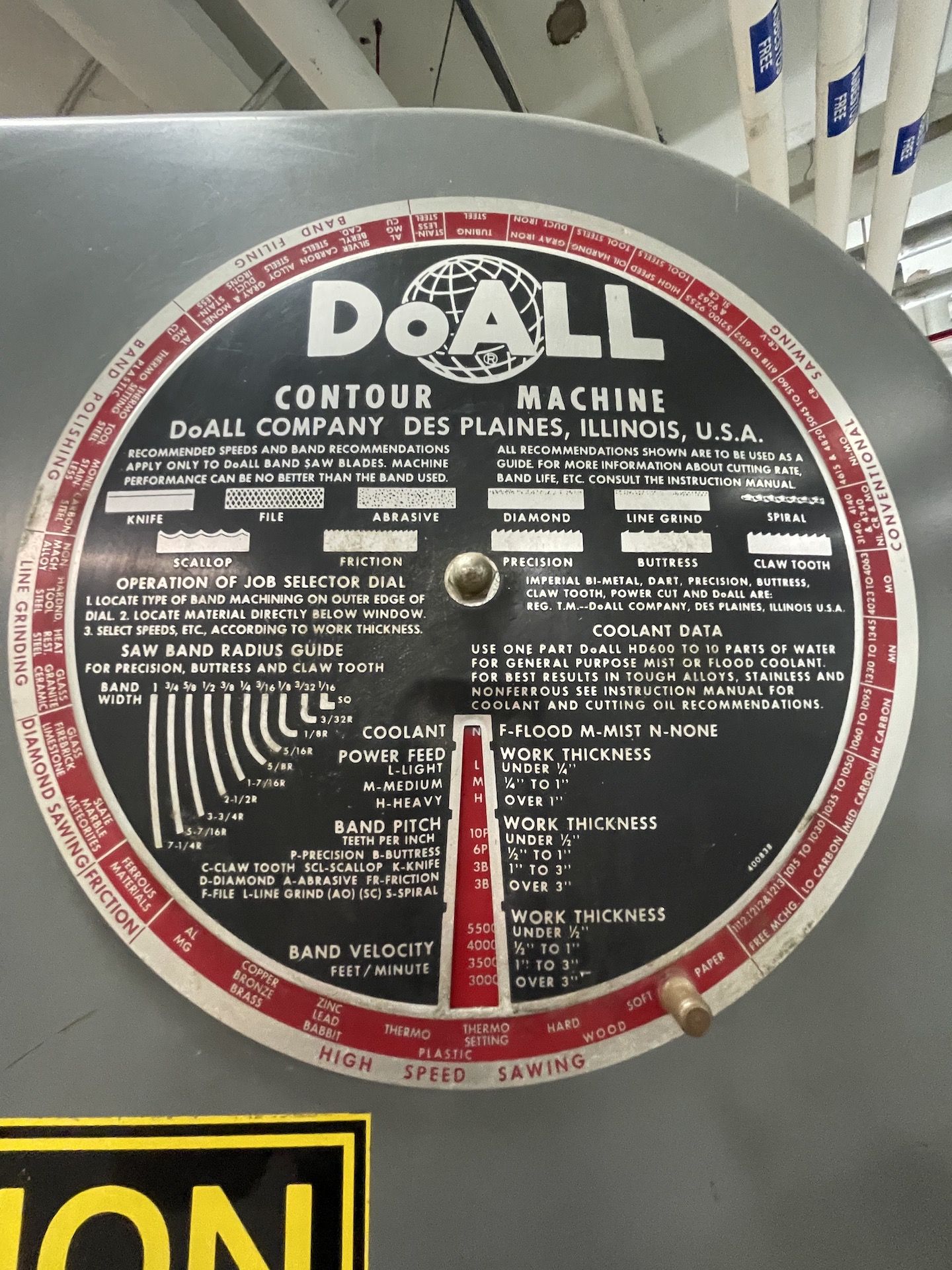 DOALL CONTOUR MACHINE/SAW, MODEL 3613-0, S/N 278-74533, INCLUDES DOALL WELDER, MODEL DBW-15, S/N - Image 2 of 13