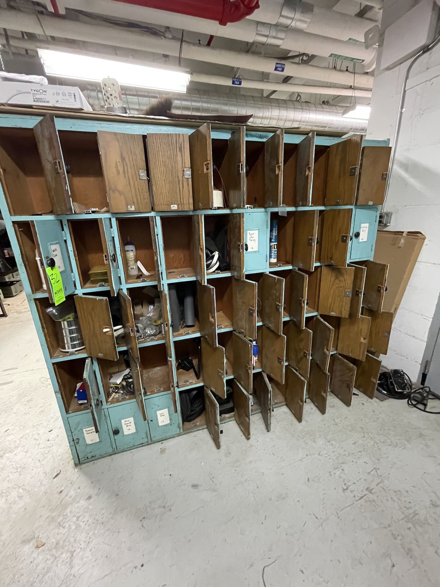 MACHINE & WOOD SHOP 50-COMPARTMENT STORAGE CABINET, DOORS OF CABINET MADE OF OAK, INCLUDES - Image 23 of 31