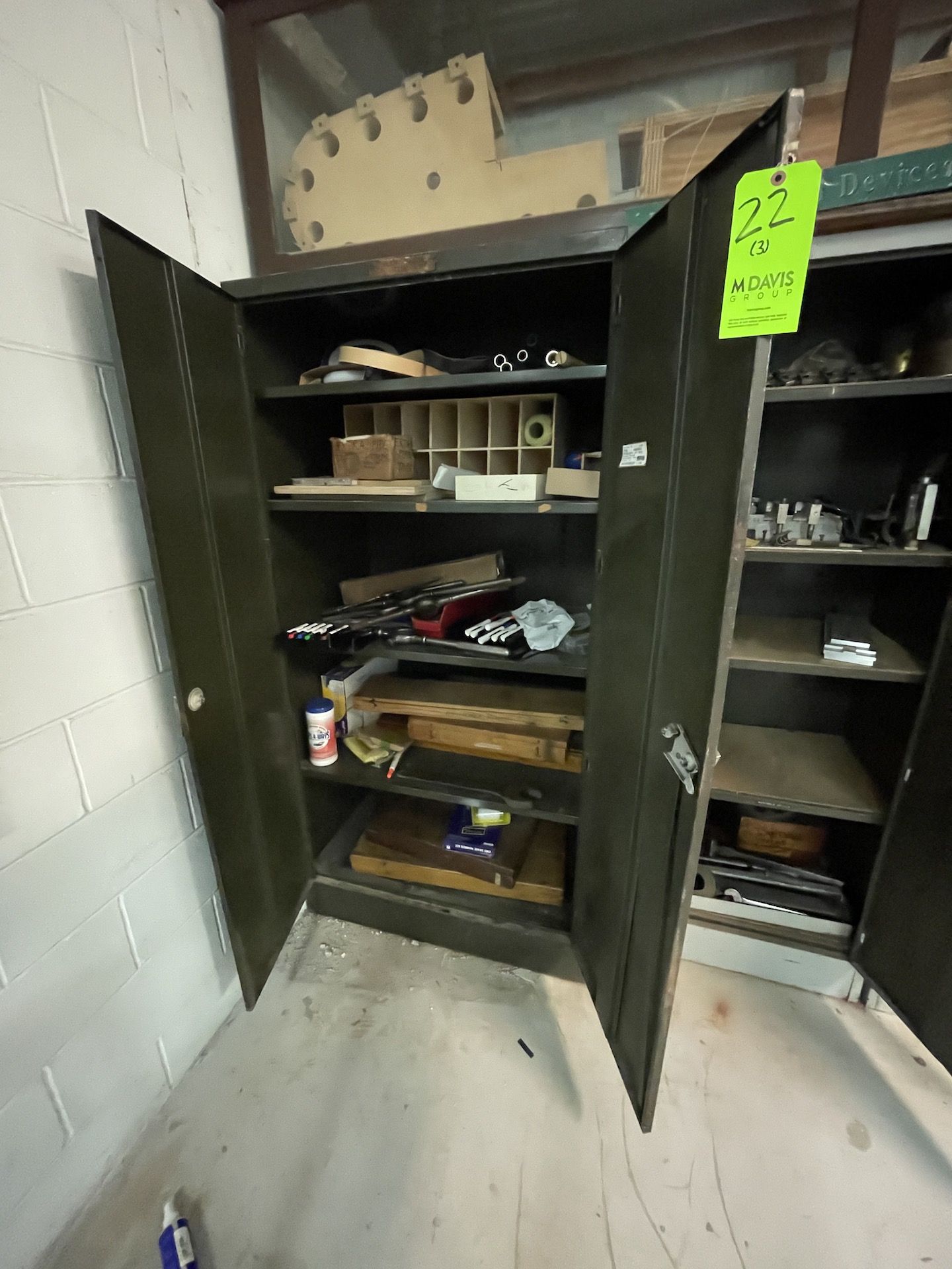 (3) CABINETS WITH CONTENTS, INCLUDING ASSORTED DIES, CUTTERS, TOOLING, REAMERS, TAPS AND MORE (Non- - Image 2 of 17