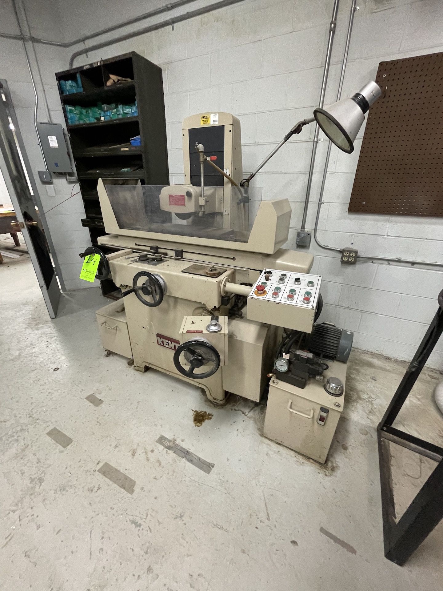 KENT SURFACE GRINDER, MODEL KGS-818AHD, S/N 85010501, INCLUDES 1 HP MOTOR (Non-Negotiable Rigging, - Image 3 of 12