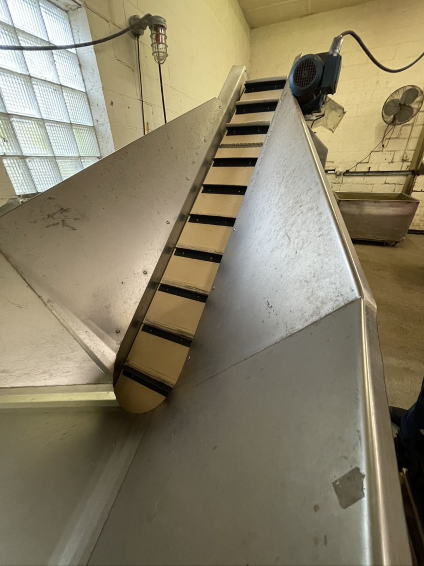 VANMARK S/S PRODUCT HOPPER WITHCLEATEDINCLINE INFEED CONVEYOR, S/N 02635-7005-0397, HOPPER APPROX. - Image 3 of 14