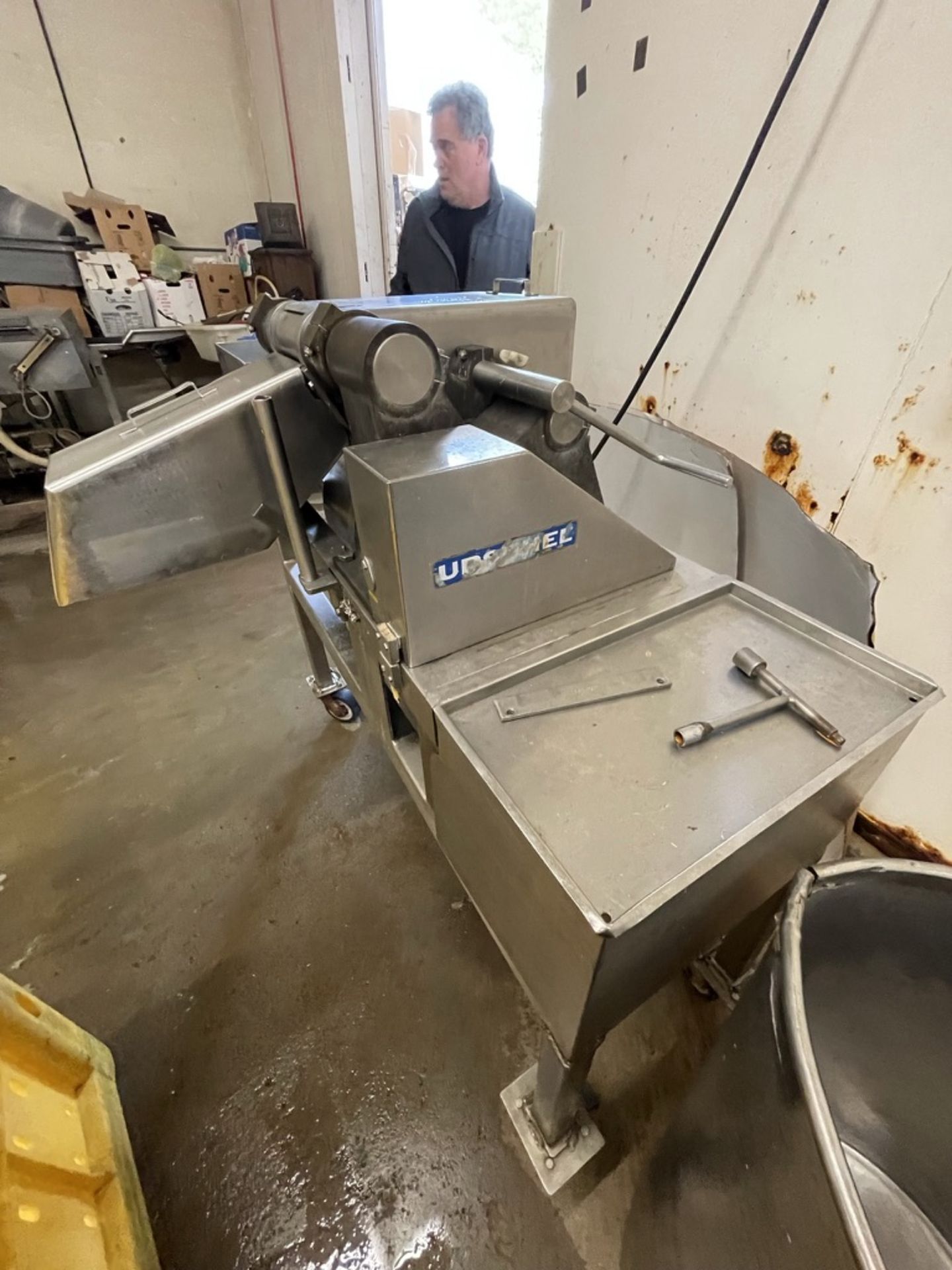 URSCHEL GKA DICER, MODEL GKA,PORTABLE UNIT ON CASTERS(INV#80348)(Located @ the MDG Auction - Image 2 of 9