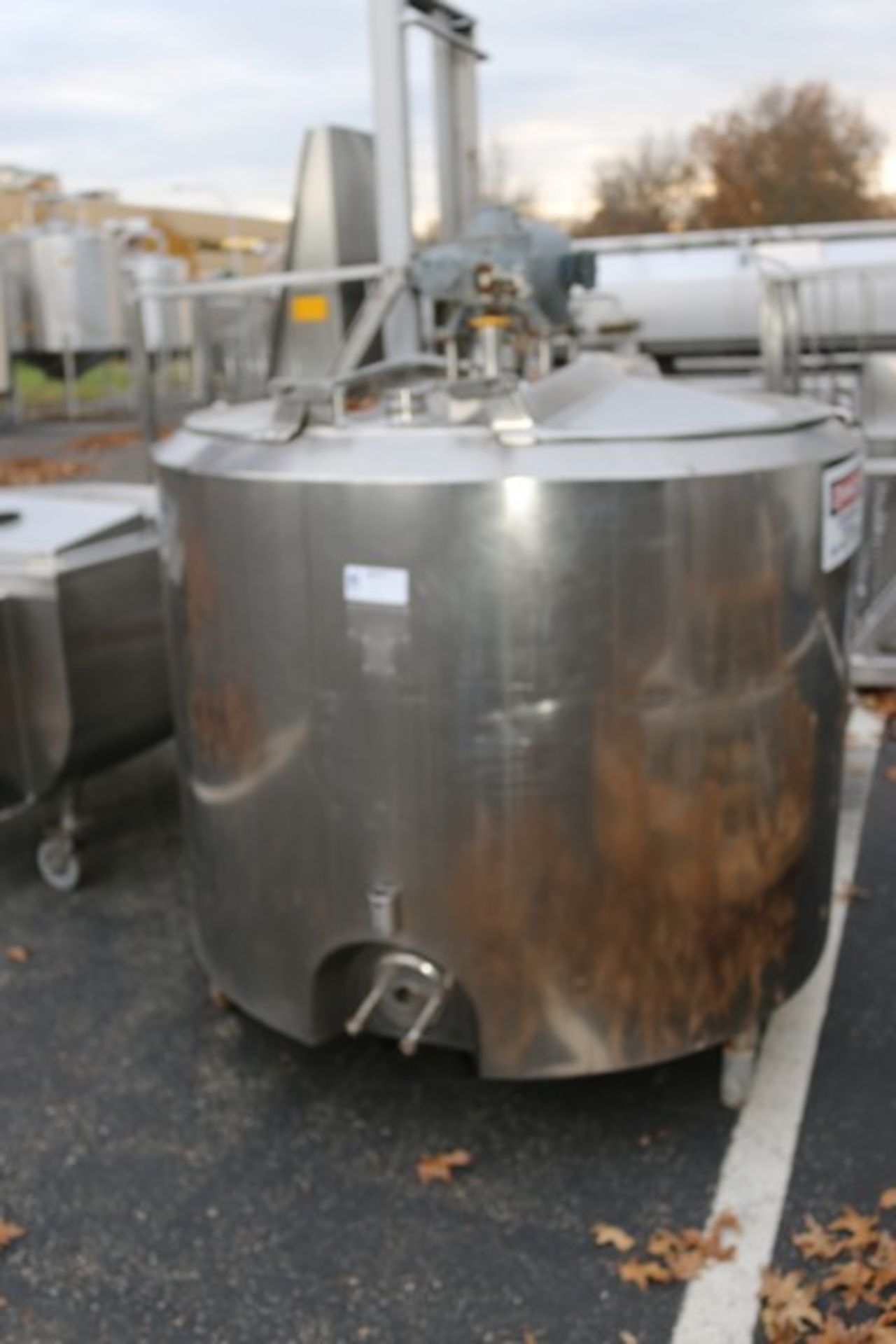 Creamery Package 300 Gal. Insulated Vertical S/STank, S/N 8117, with Top Mounted Agitation Motor, - Image 4 of 15