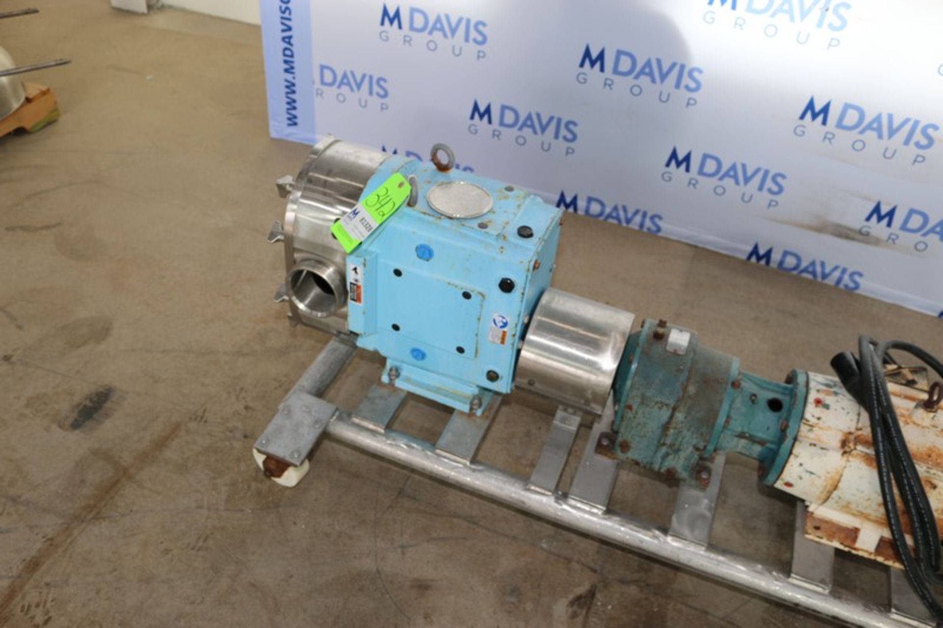 2015 SPX 10 hp Positive Displacement Pump,M/N 220U1, S/N 30465998 R2-3, with Reliance 1755 RPM - Image 3 of 8