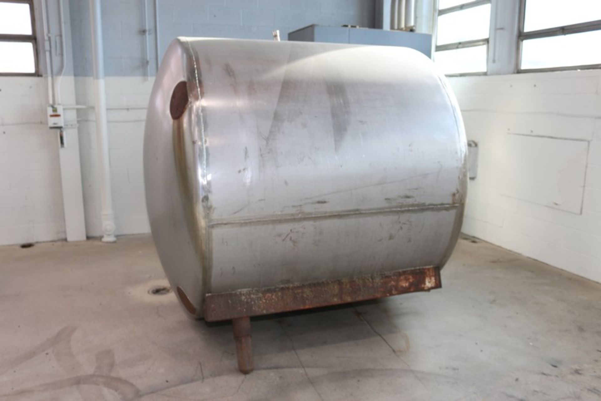 Aprox. 1,000 Gal. S/S Single Wall Horizontal Tank,Internal Tank Dims.: Aprox. 60" L x 72" Dia. ( - Image 5 of 5