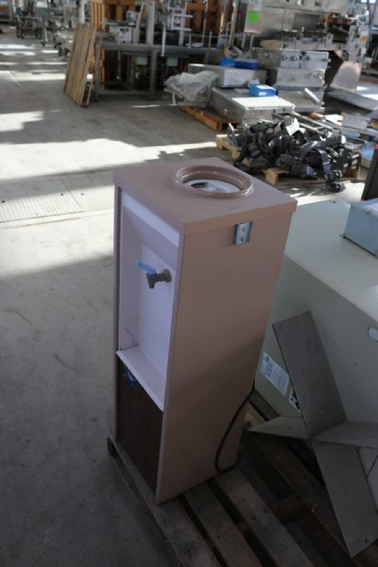 Carrier Air Conditioning Unit,M/N FV4ANB006, S/N 3700A61702, 208/230 Volts, with 3/4 hp Motor, - Bild 6 aus 9