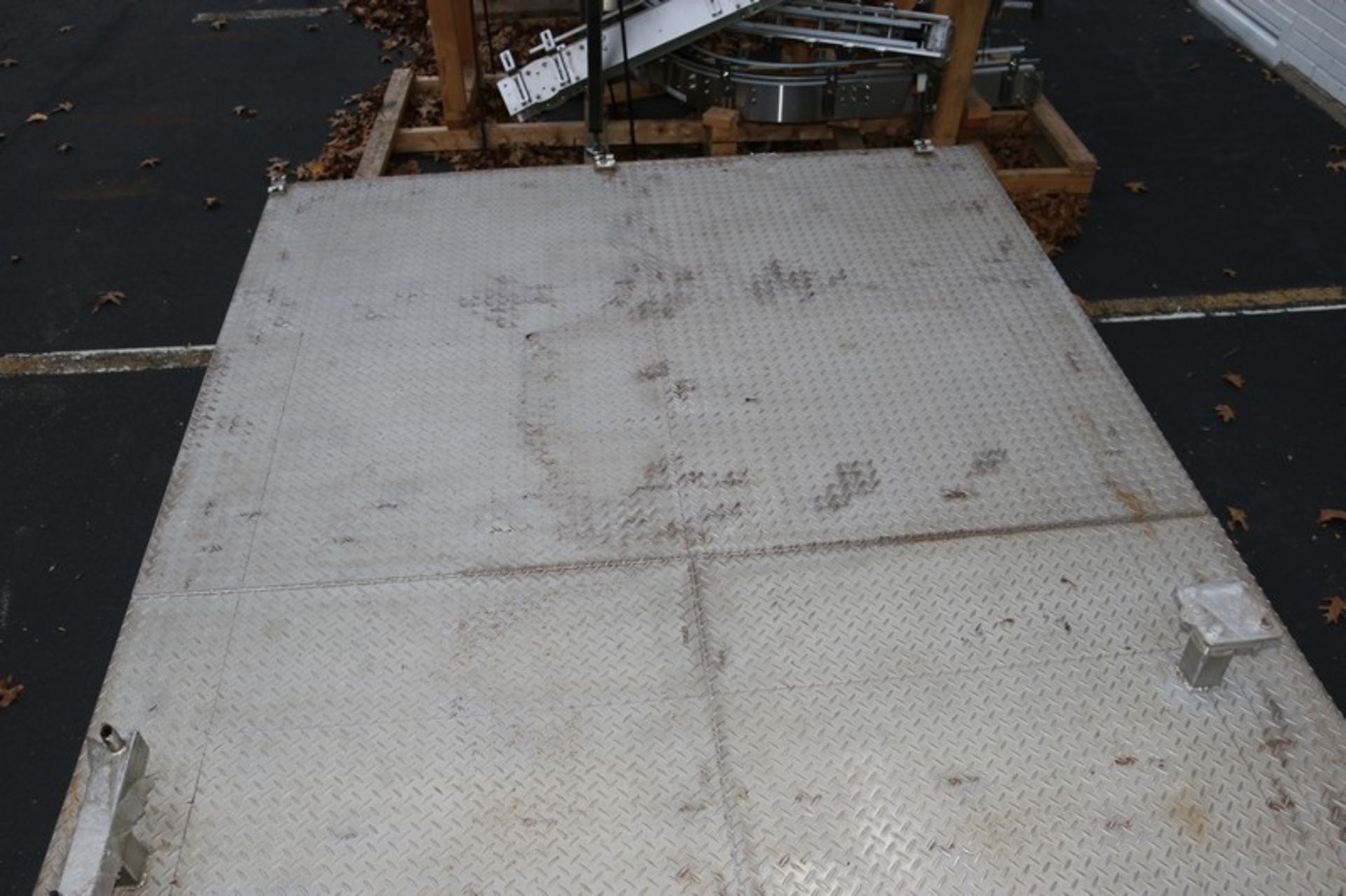 S/S Platform,Overall Dims.: Aprox. 161" L x 78-1/2" W x 20" H (Platform to Ground with Some Hand - Bild 9 aus 12