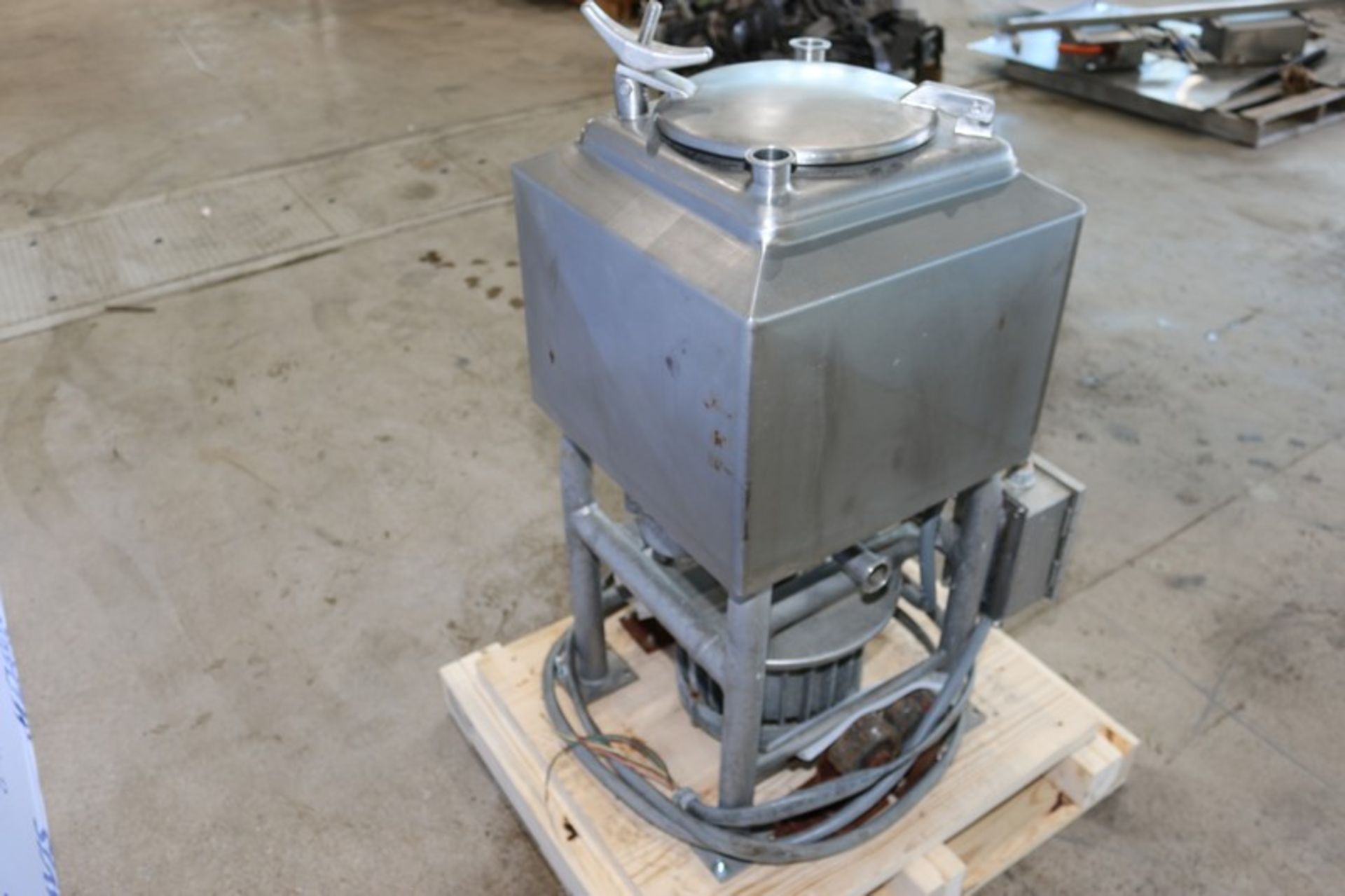 Breddo 10 Gal. S/S Mini Likwifer, M/N LDTW, S/N D-24502 98517, with 2/1 hp Motor, 480 Volts, 3 Phase - Bild 9 aus 9