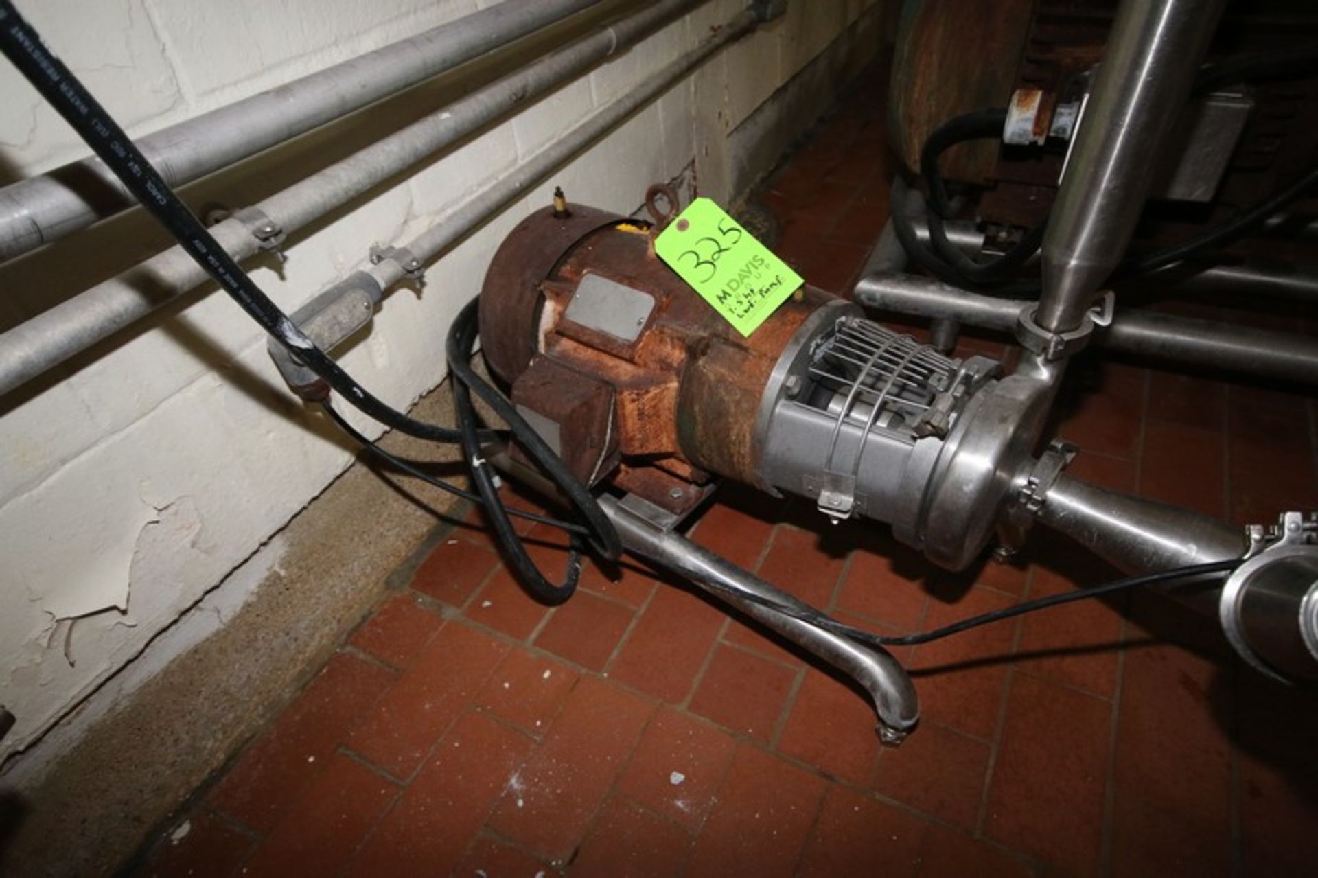 7.5 hp Centrifugal Pump, with Reliance 3520 RPMMotor, with Aprox. 2" x 1-1/2" Inlet/Outlet, Clamp