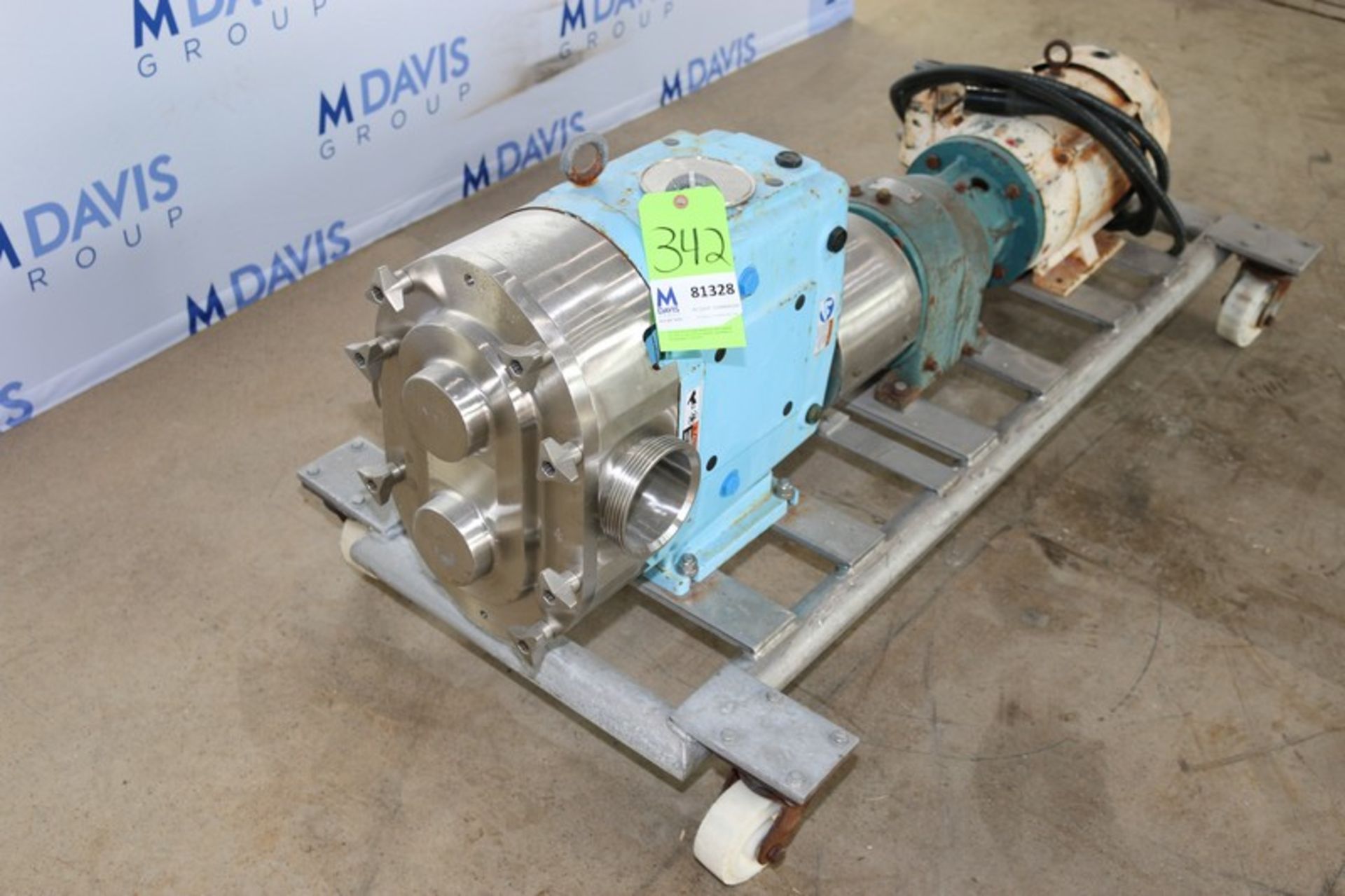 2015 SPX 10 hp Positive Displacement Pump,M/N 220U1, S/N 30465998 R2-3, with Reliance 1755 RPM - Image 4 of 8