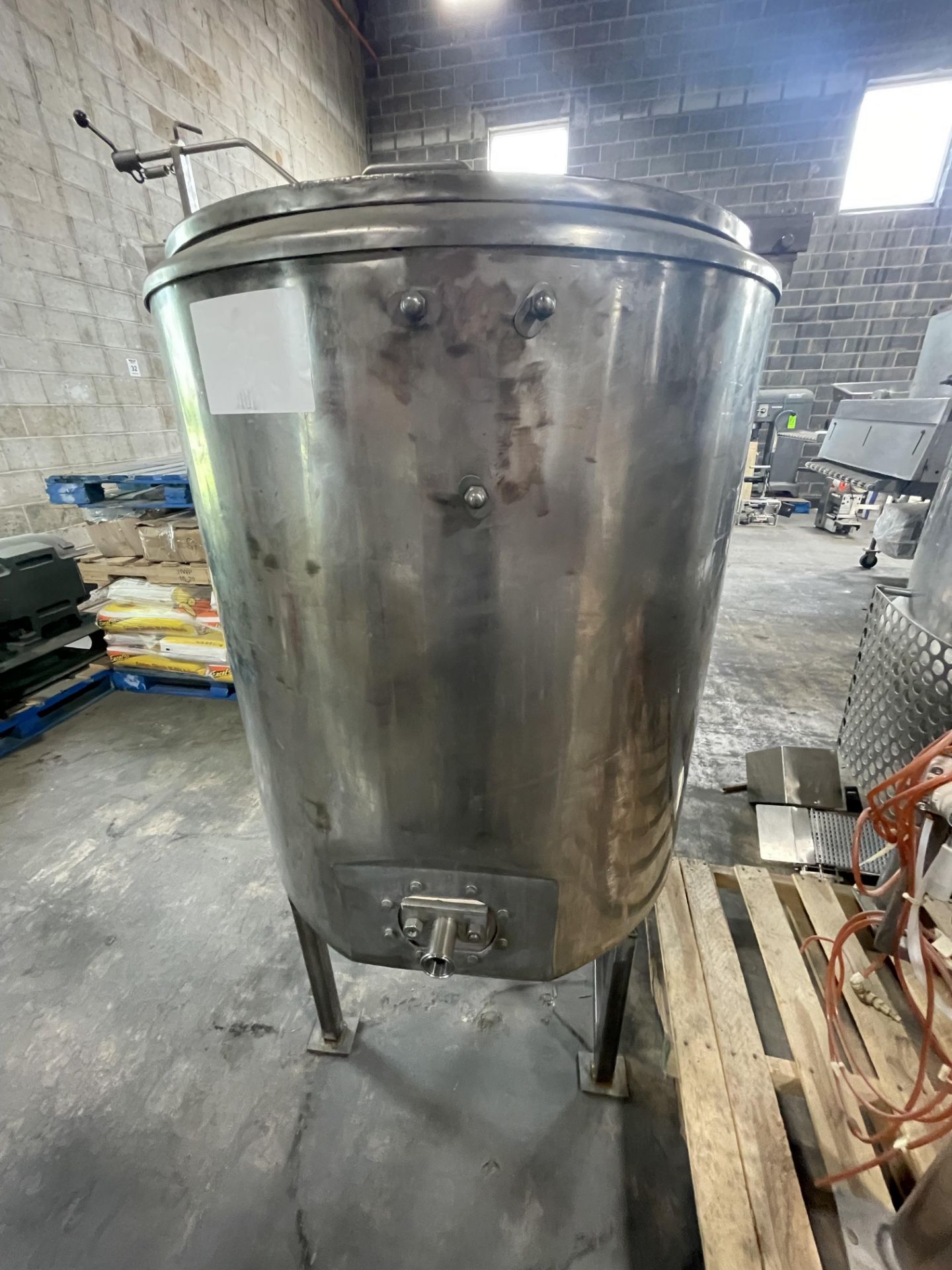 CHERRY BURRELL UNIVAT 100 GALLON S/S INSULATED TANK, MODEL HAMS100, S/N 5302, 62"H X 34" D OVERALL - Image 5 of 14