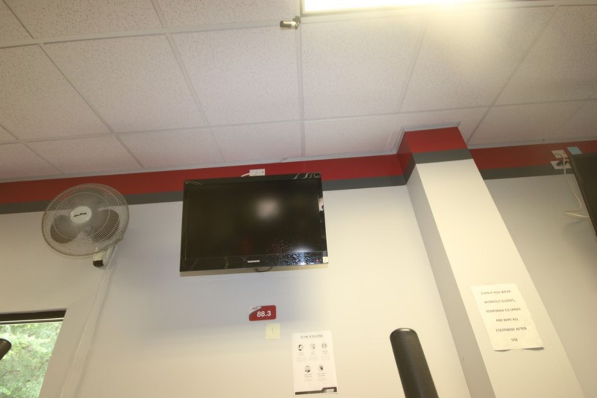 (4) Magnavok Flat Screen TVs & (1) Dynex Flat Screen TV (LOCATED @ 2800 GOLDEN MILE HWY, ROUTE - Image 2 of 5