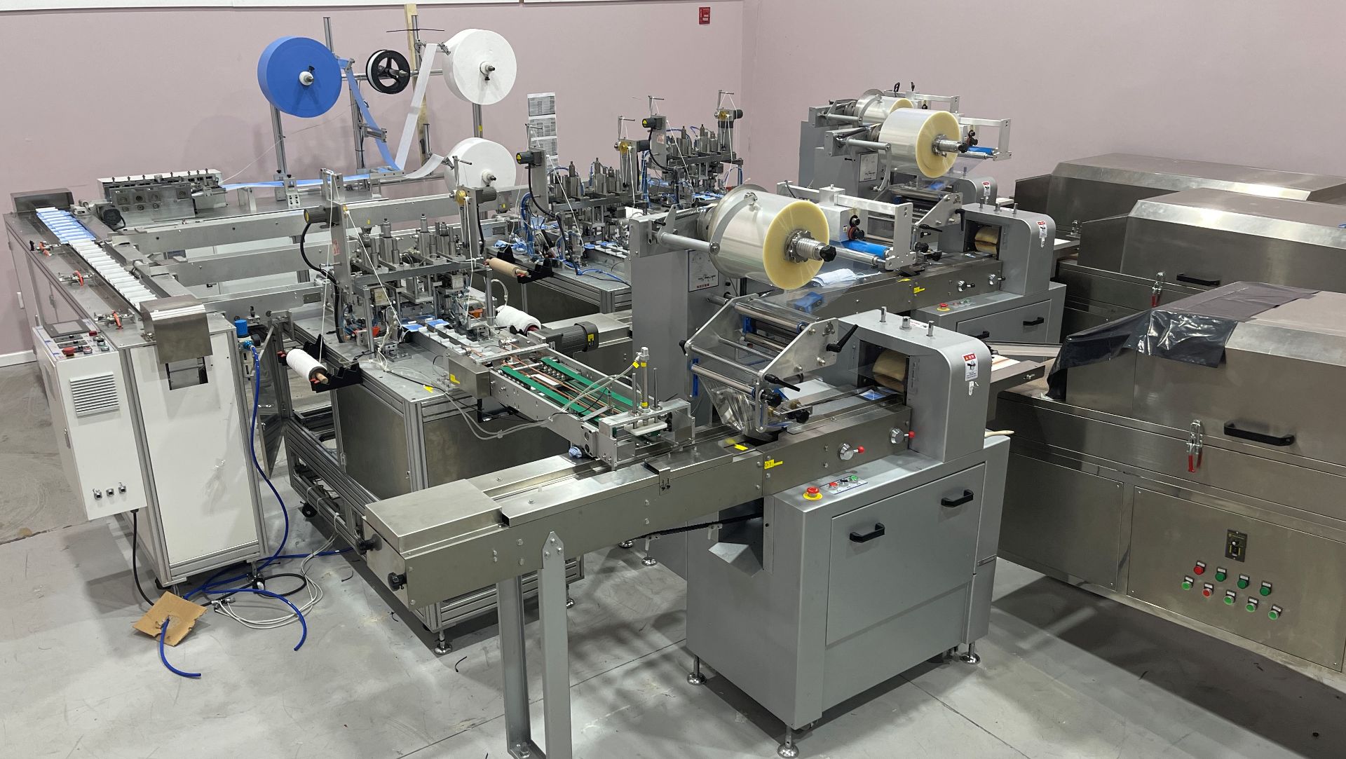 COMPLETE PACKAGE: 2020 3-Ply Disposable Medical Mask Assembly & Packaging Line Equipment, Includes: - Image 6 of 150