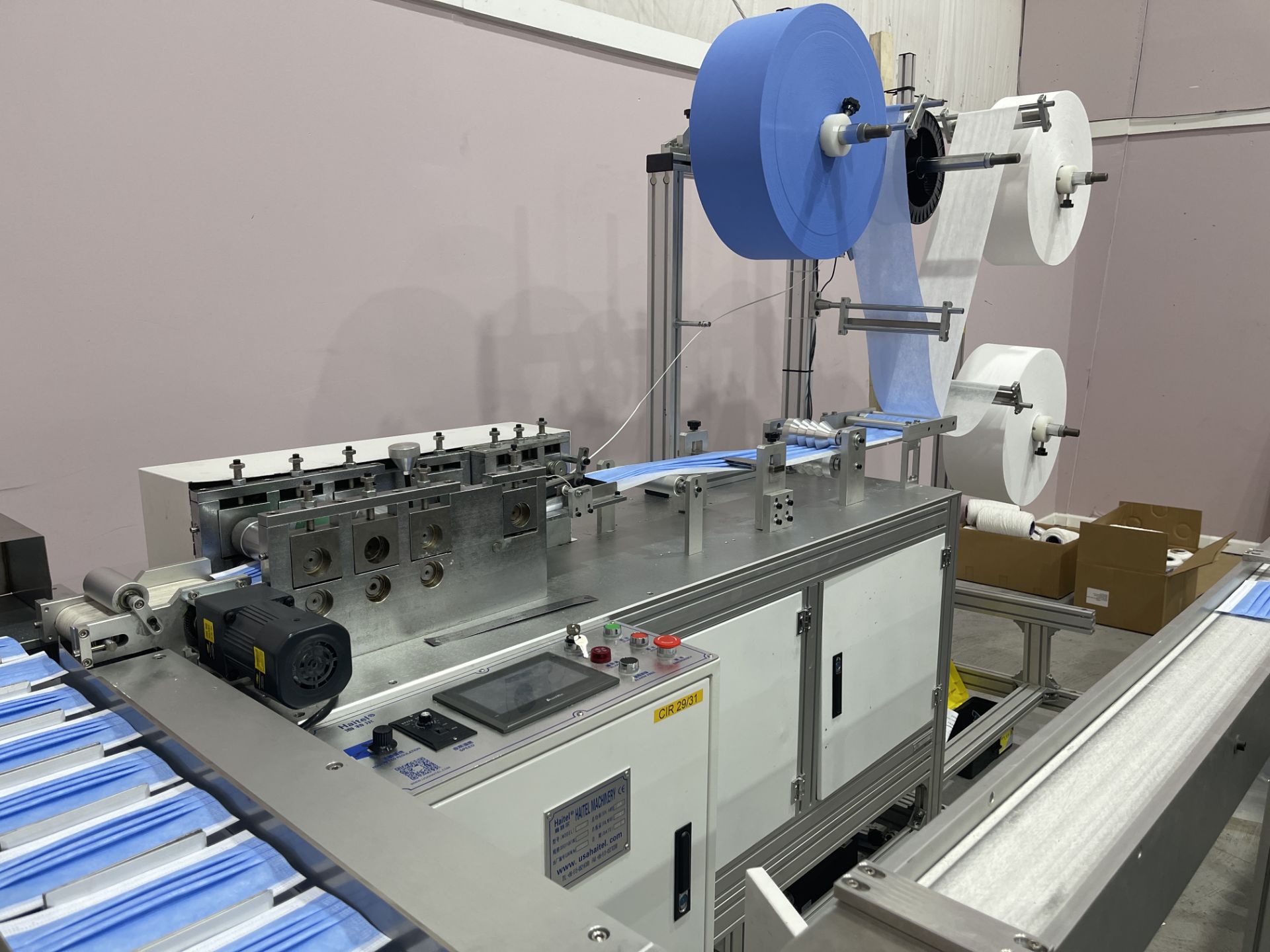COMPLETE PACKAGE: 2020 3-Ply Disposable Medical Mask Assembly & Packaging Line Equipment, Includes: - Image 96 of 150