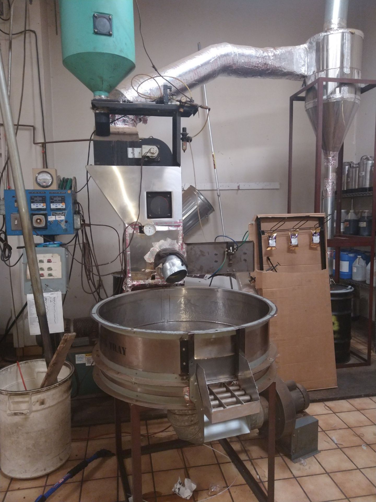 SIVETZ 1/2 BAG COFFEE ROASTER (Rigging Fee: $2000)(LOCATED IN MADISON, WI)