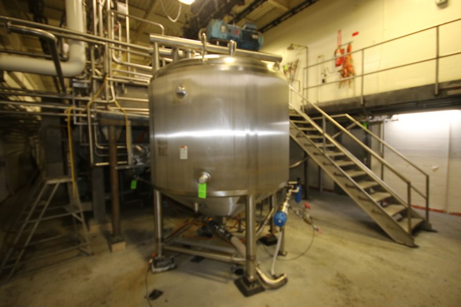 APV Aprox. 1,000 Gal. S/S Processor, S/N K-0032, Nat'l BD #: 8394, Jacket MAWP 75 PSI @ 350 F,