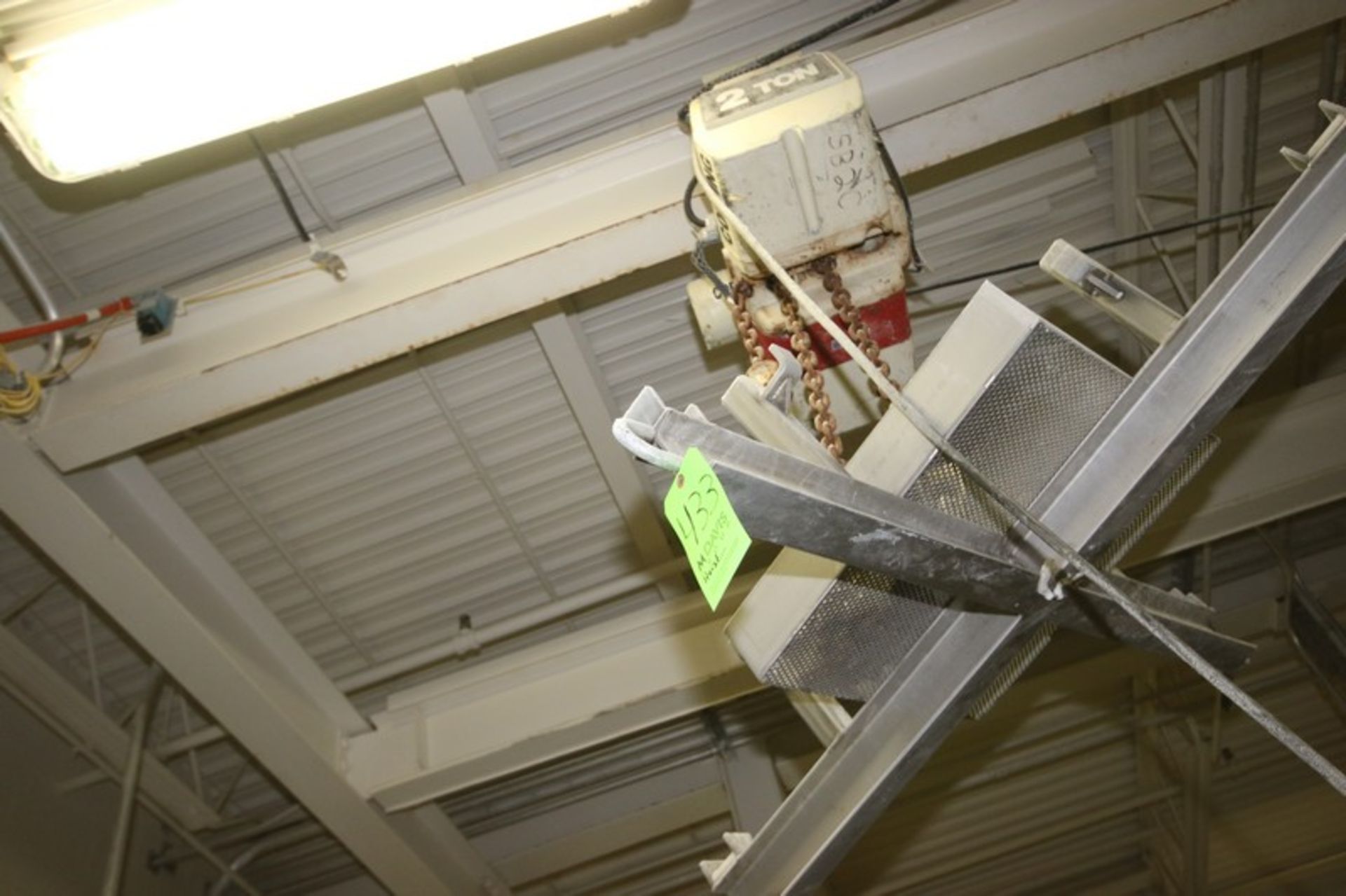 Coffing 2-Ton Electric Hoist, with S/S Super Sac Attachment, with Hand Control & Coffing Cord - Bild 2 aus 2