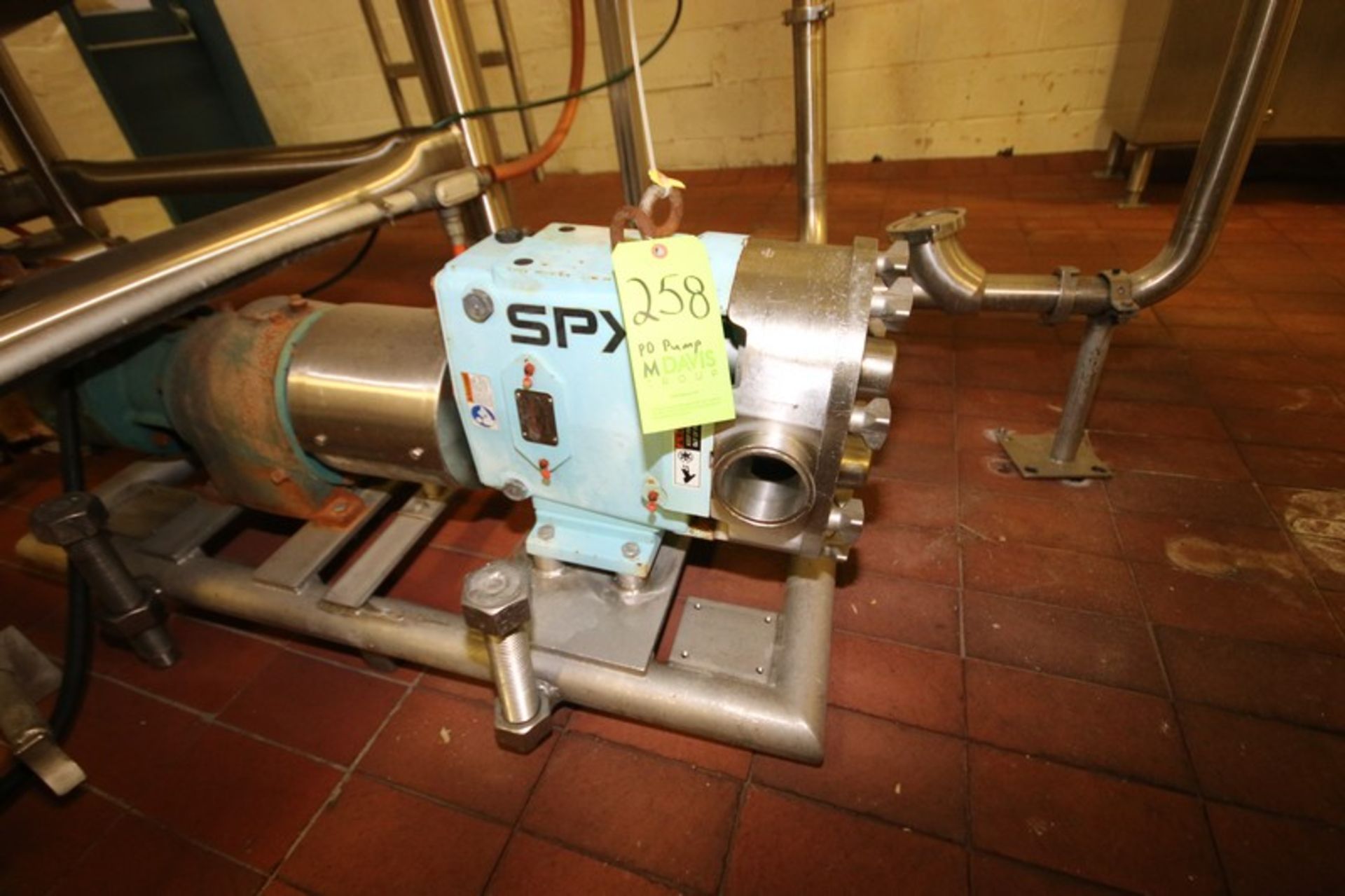 2015 SPX 7.5 hp Positive Displacement Pump, M/N 130U1, S/N 3050694 R1-6, with Aprox. 2-3/4" Clamp - Image 2 of 6