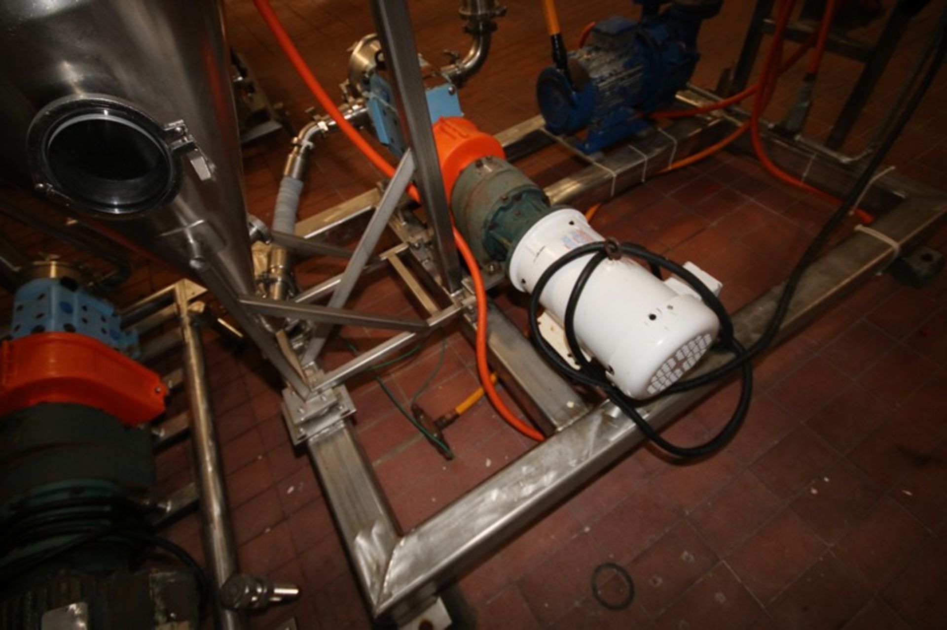 S/S Blending Skid, with Waukesha Cherry-Burrell Positive Displacement Pump, M/N 130, S/N - Image 9 of 9