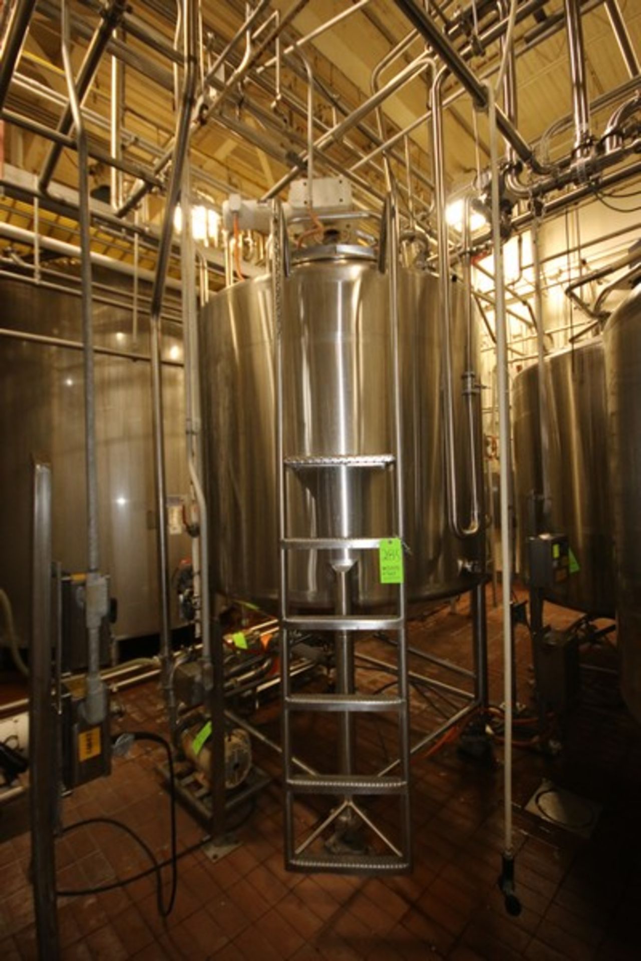 DCI 1,000 Gal. S/S Single Wall Vertical Tank, S/N JS961-A, Dome Top/Cone Bottom, with S/S Legs