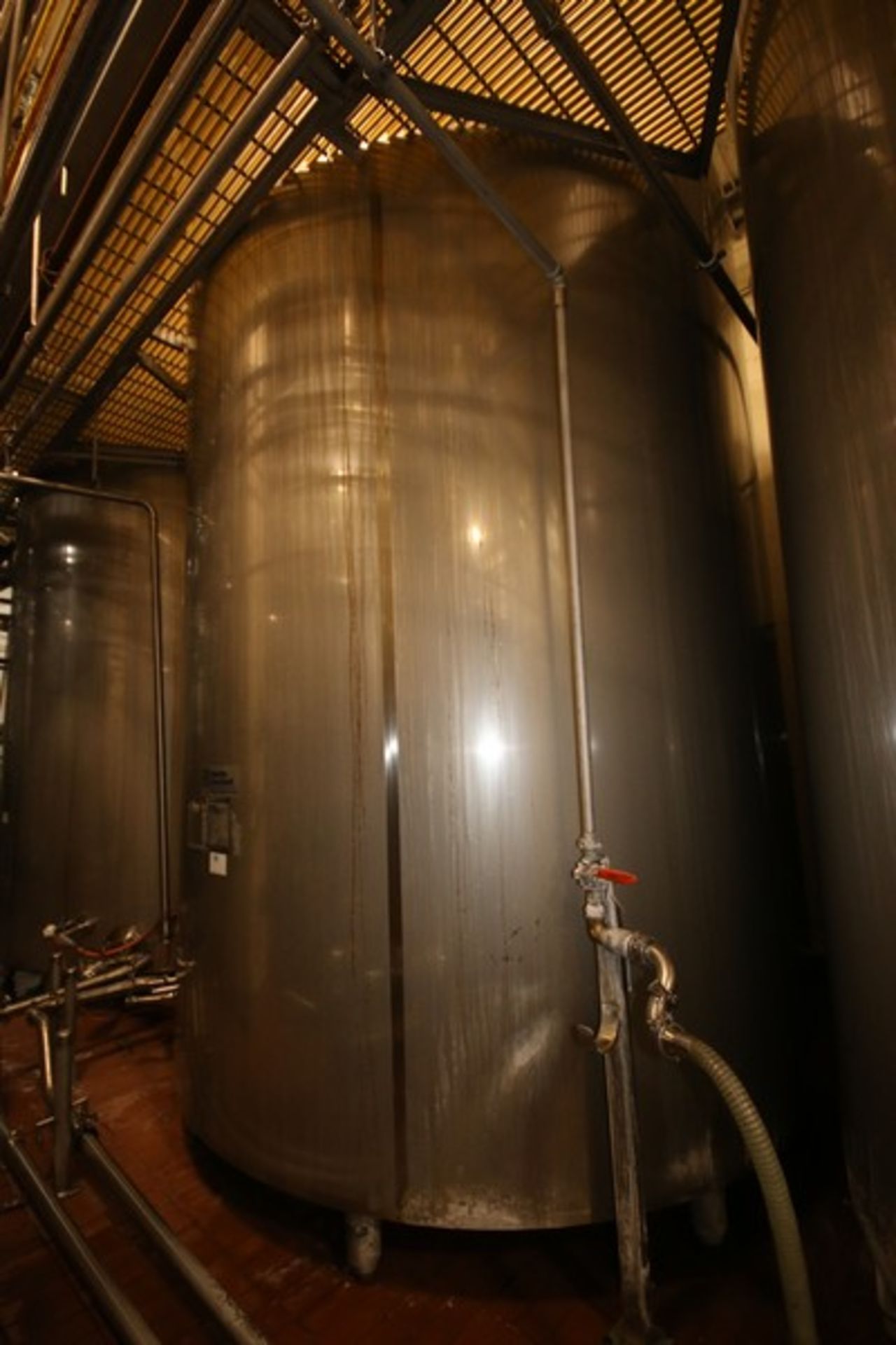 Cherry-Burrell 7,500 Gal. Vertical Jacketed Tank, S/N E-219-97, Max. Working Pressure, Heat - Bild 2 aus 12