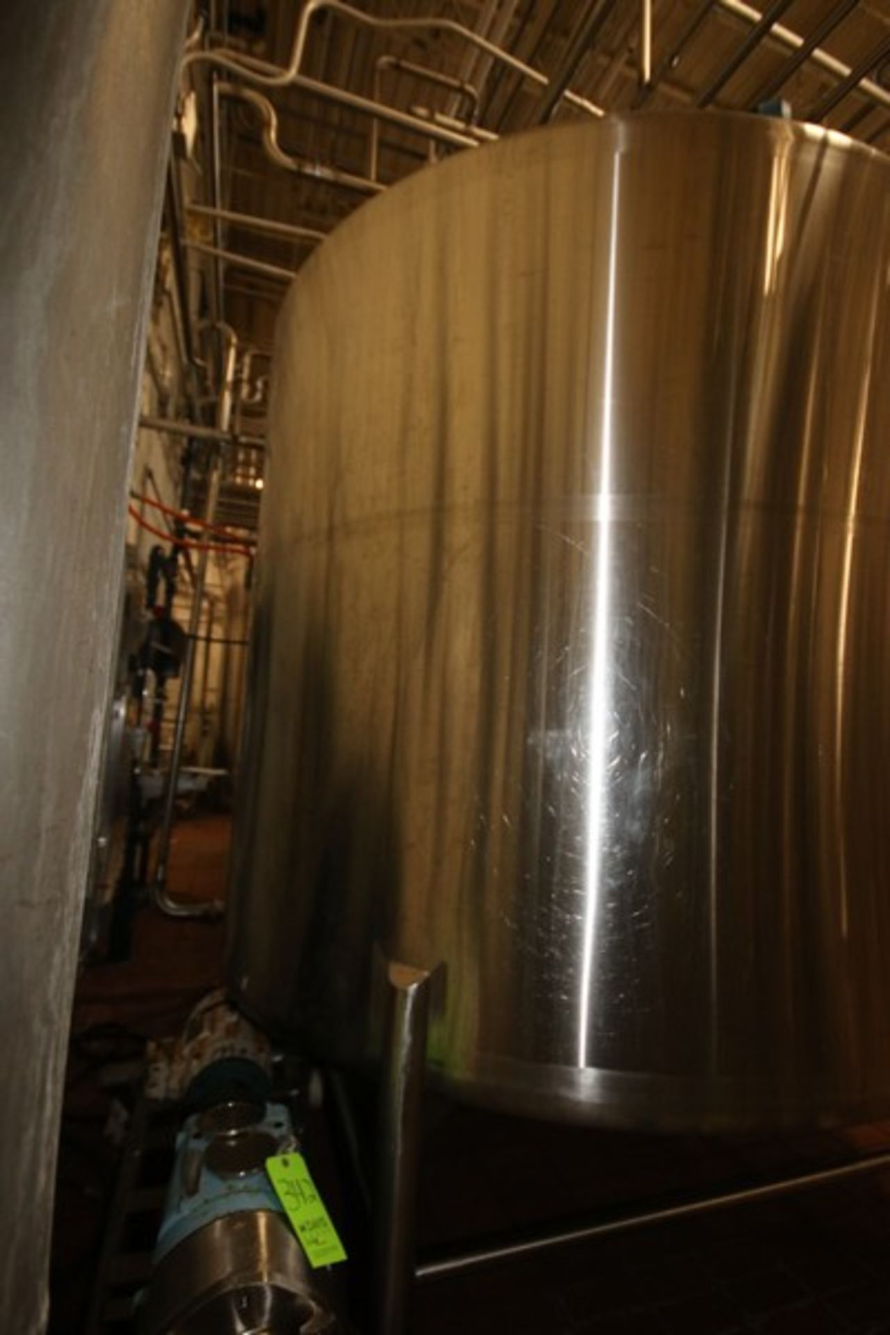 Aprox. 2,000 Gal. S/S Single Wall Vertical Tank, Tank Internal Dims.: Aprox. 83" Tall x 88" Dia. - Image 18 of 19