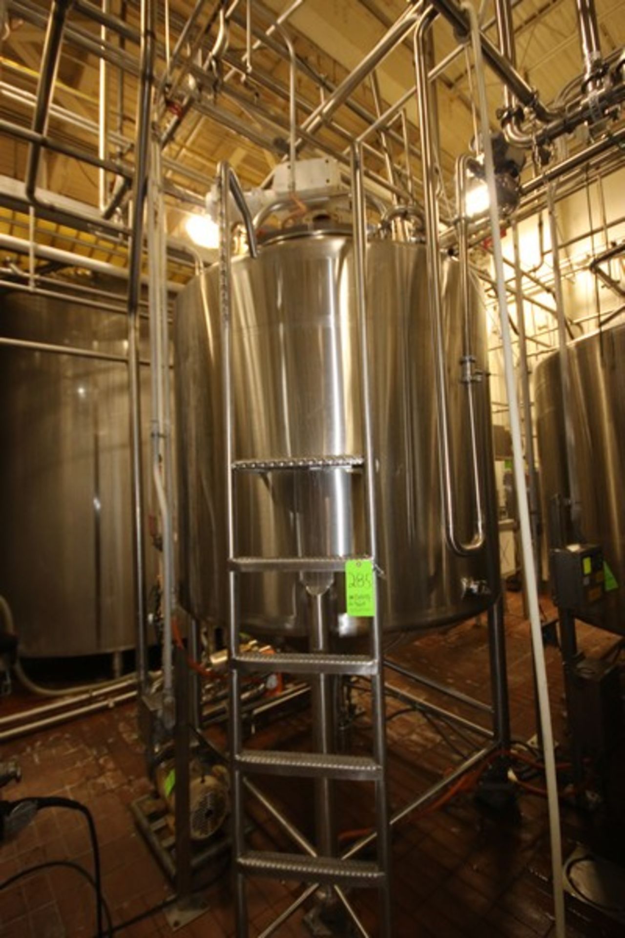 DCI 1,000 Gal. S/S Single Wall Vertical Tank, S/N JS961-A, Dome Top/Cone Bottom, with S/S Legs - Image 8 of 17