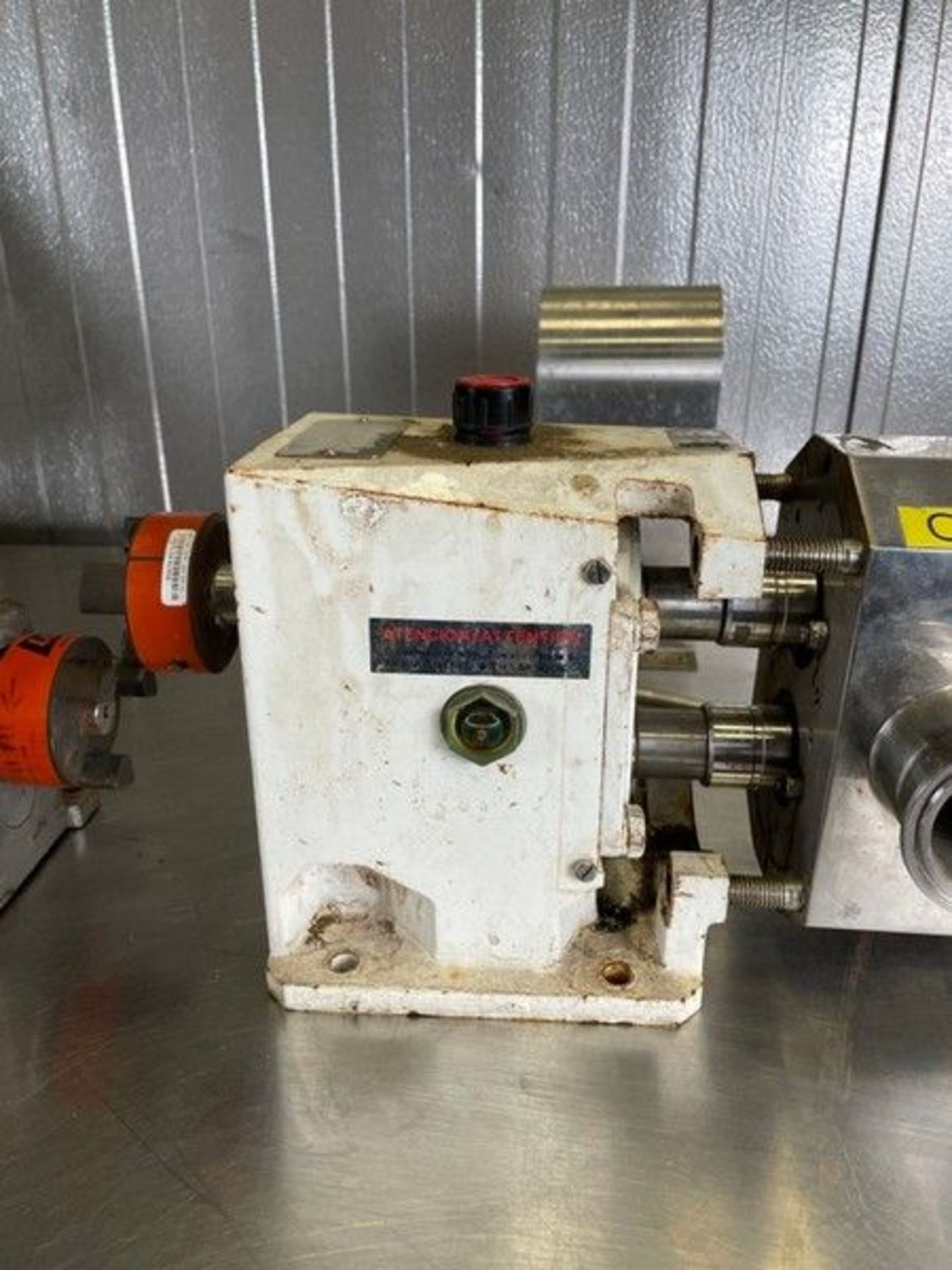 Leeson 1/2 hp Positive Displacement Pump, with Variable Frequency Drive, with 1725 RPM Motor ( - Image 4 of 6