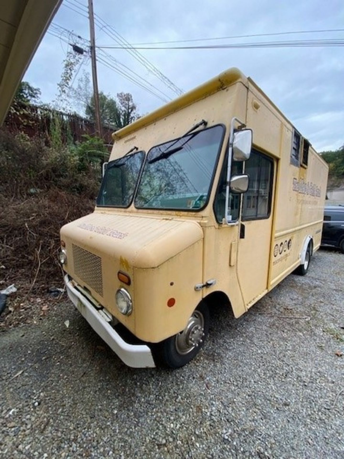 2007 Morgan Olson Ford Food Truck, Vehicle I.D. 1FCLE49L68DA28831, Body I.D. 10190013, Wheel - Image 2 of 29