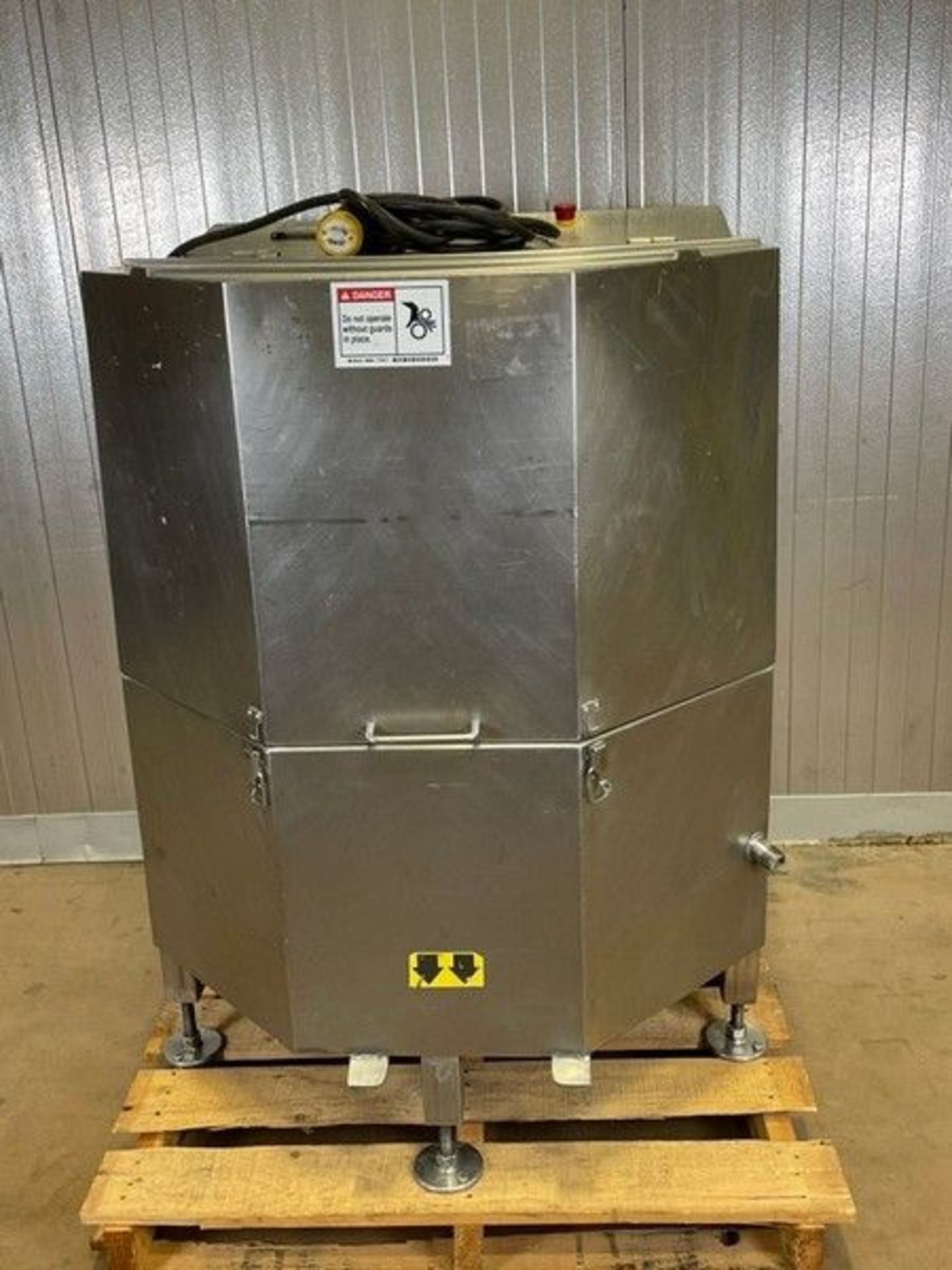 CMS Charlie's Machine & Supply Inc. Vegetable Washer/Dryer, 230 Volts, 3 Phase (Auction ID 435bafce) - Image 3 of 6