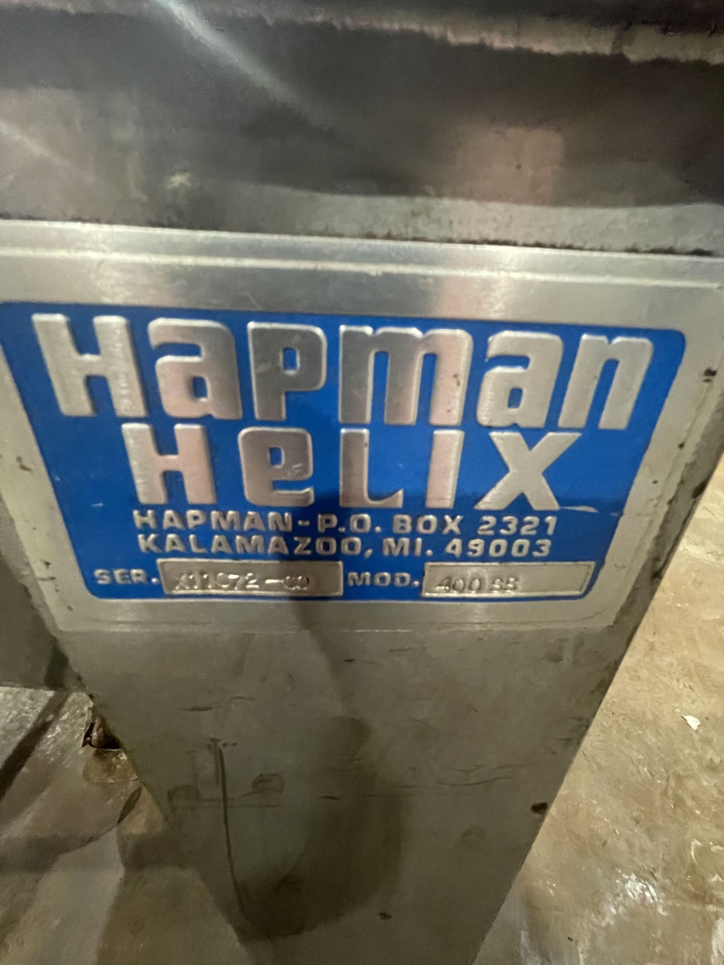 HAPMAN HELIX S/S HOPPER WITH AUGER CONVEYOR, MODEL 400 SS, S/N X11072-00, APPROX. HOPPER DIMS 38" - Image 4 of 8