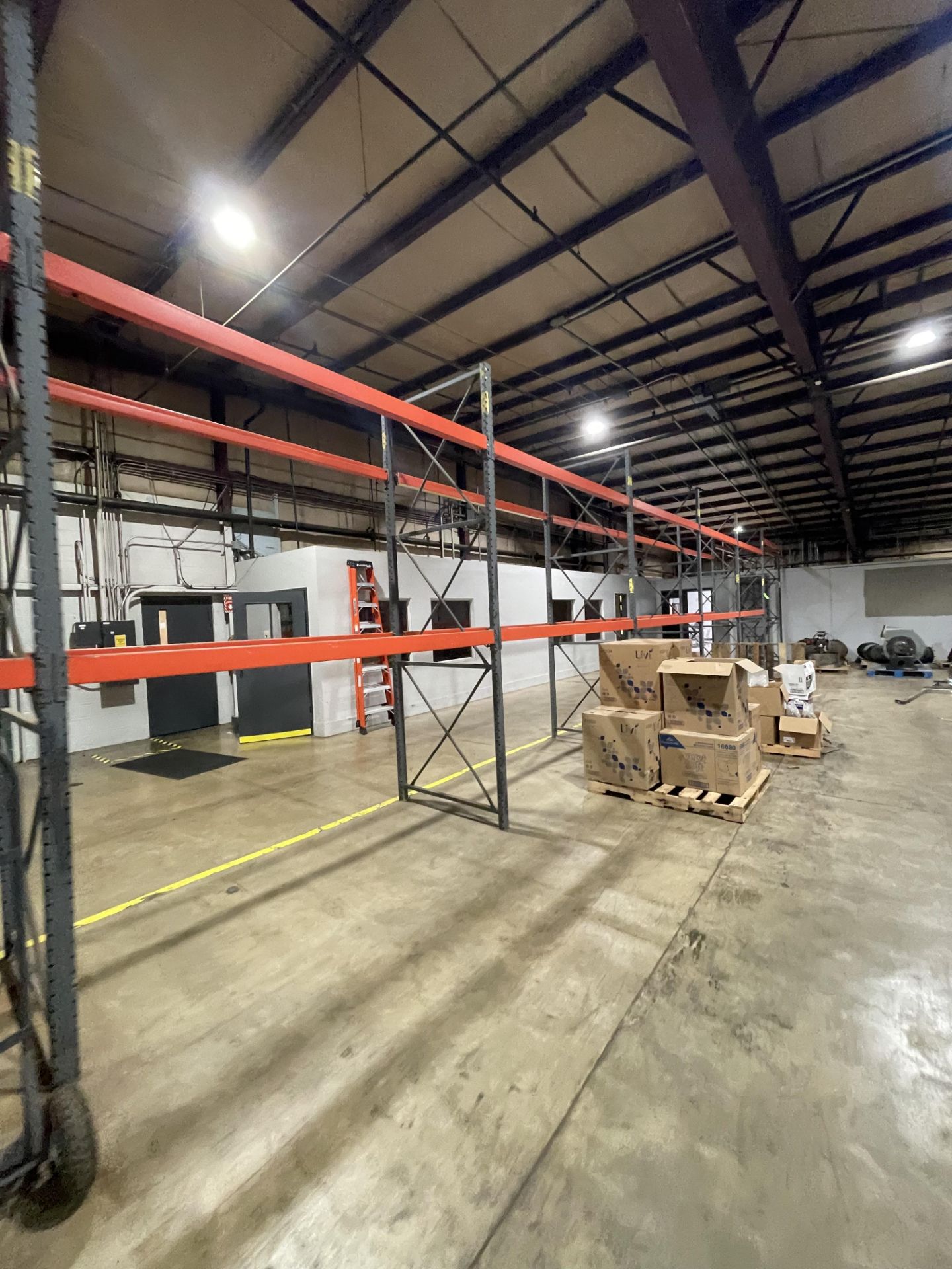 (9) SECTIONS OF PALLET RACKING, (11) UPRIGHTS, (21) CROSS BEAMS, approx. 132" HEIGHT Rigging, - Image 3 of 5