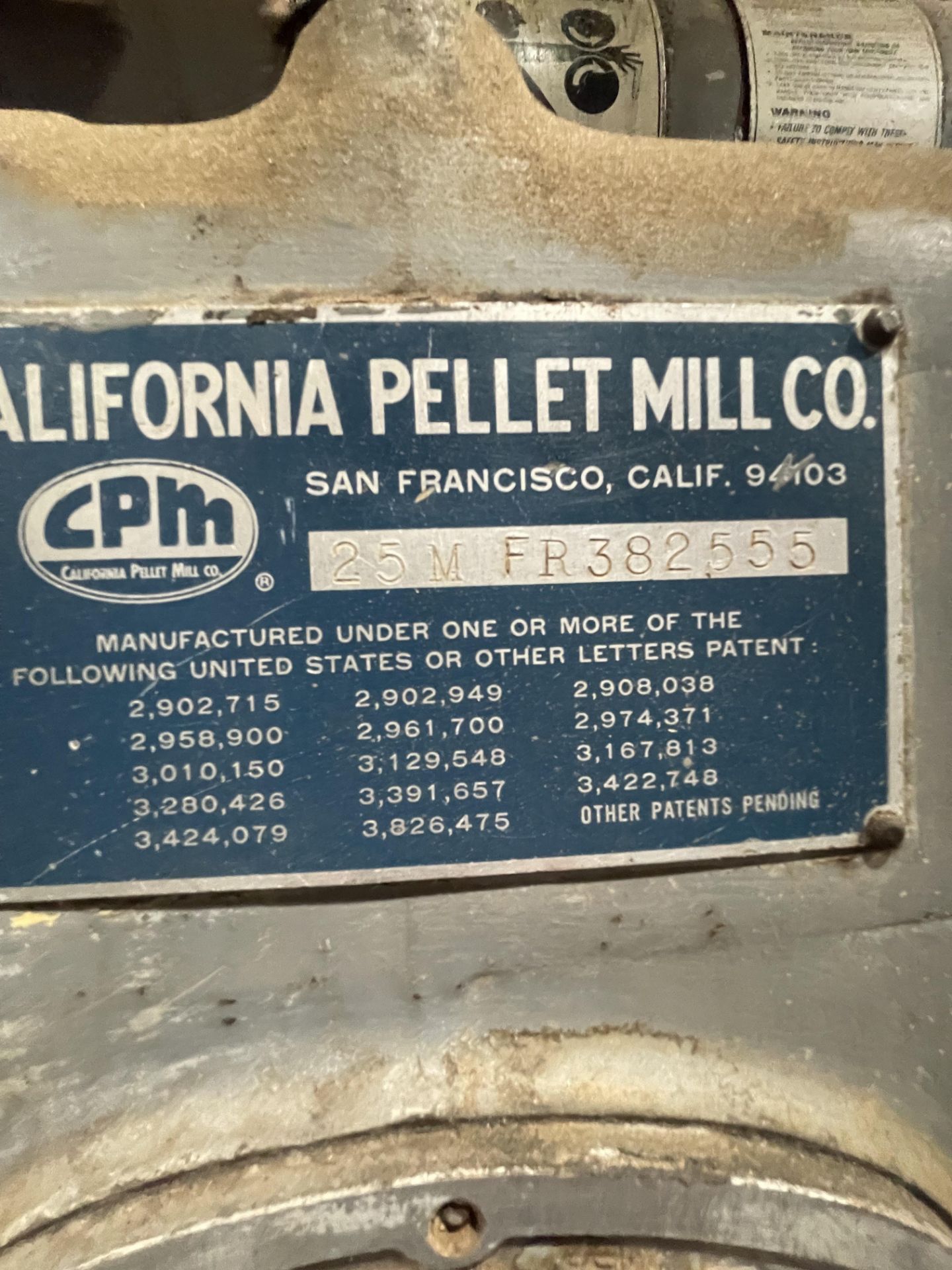 CALIFORNIA PELLET MILL, MODEL 25 M FR 382555, VERTICAL SPINDLE RECIPROCATING PELLET MILL, POWERED - Image 9 of 12