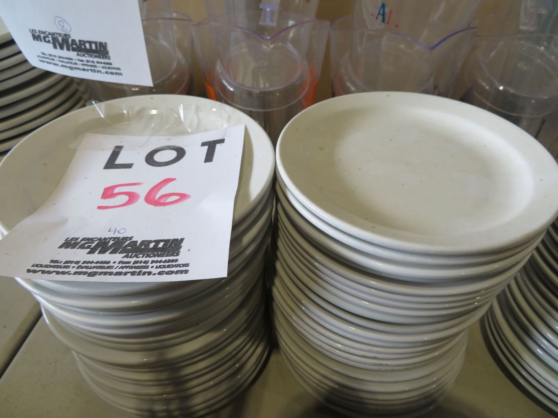 LOT including round plates 6 1/2" (40)