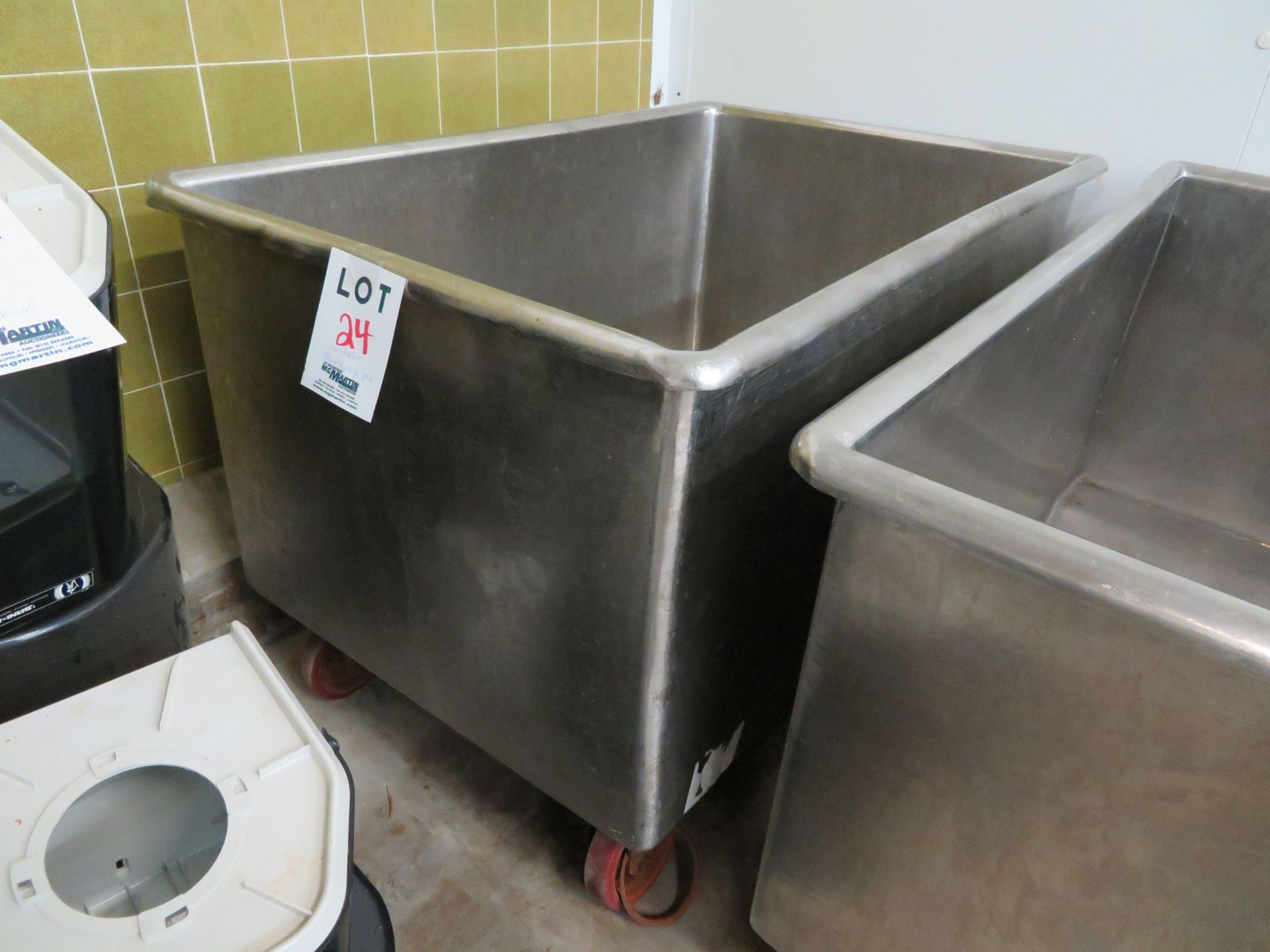 Stainles steel tub on wheels approx. 33"w x 50"d x 29"h