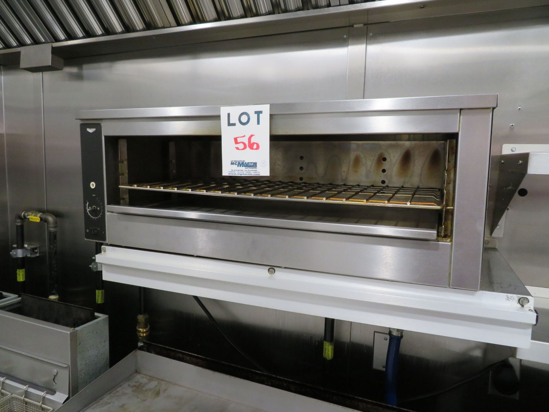 VOLLRATH stainless steel electric broiling oven, cheese melter, Mod: JW30 approx. 35" x14" x 13"