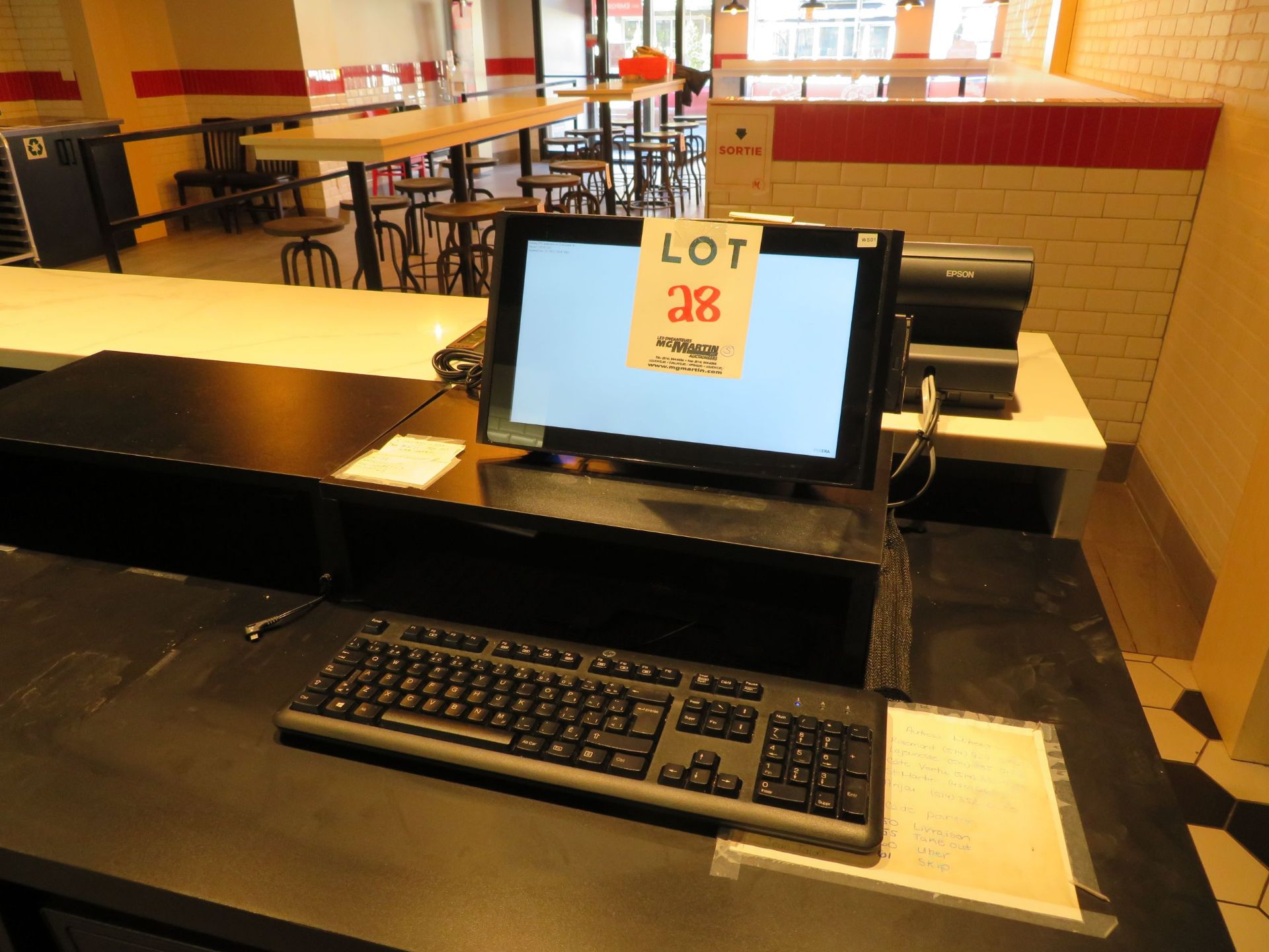 POS system w/ TOUCH DYNAMIC screen, Mod: ACROBAT J1900 w/ printer and cash drawer