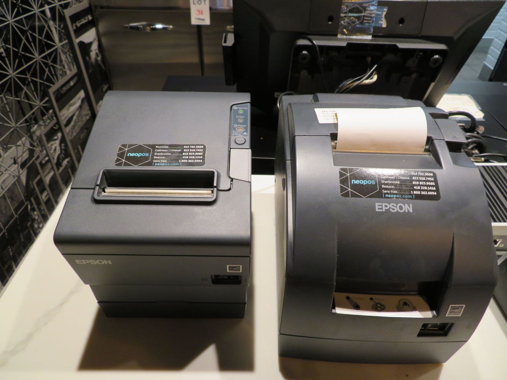 POS system w/ TOUCH DYNAMIC screen, Mod: ACROBAT J1900 w/ printer and cash drawer - Image 3 of 3