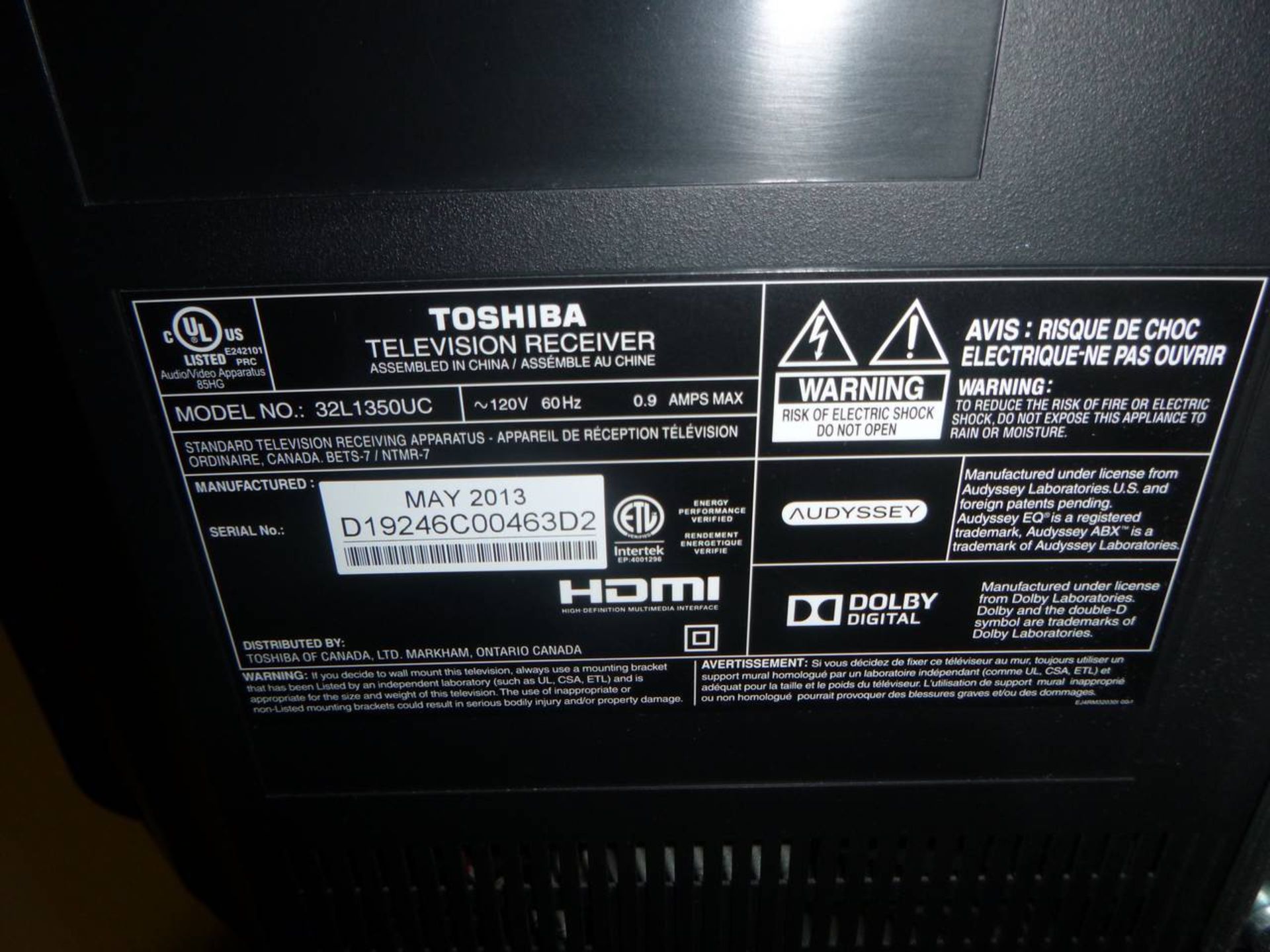 Toshiba Mod 32L1350UC flat screen tv - Image 2 of 3