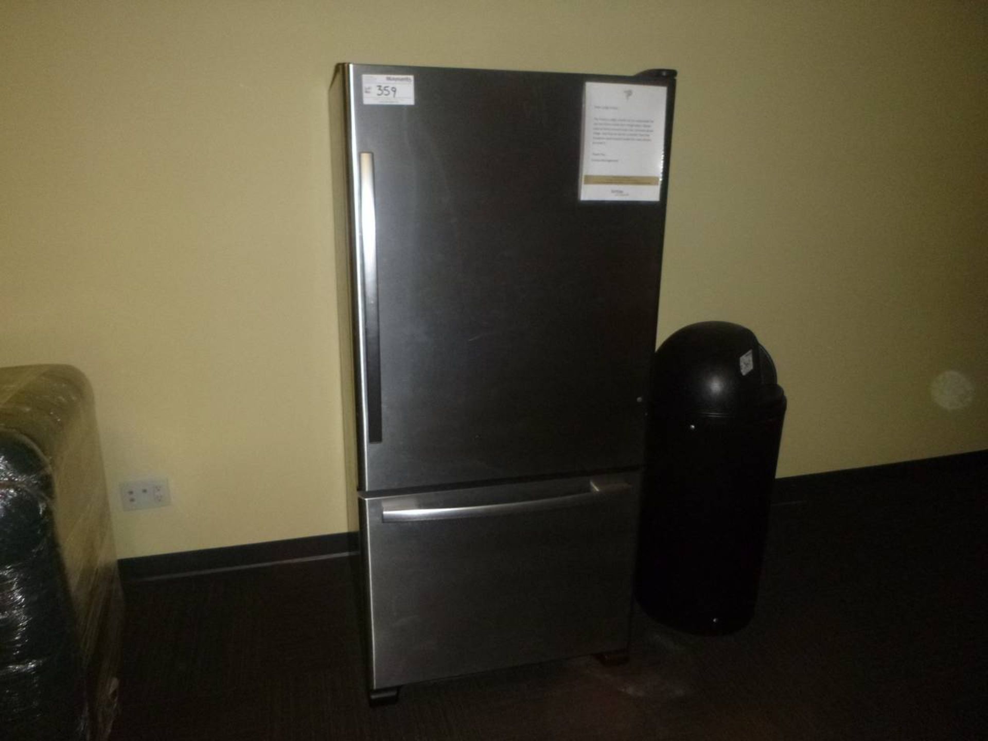 Whirlpool GB2FHDXWS06 Refrigerator